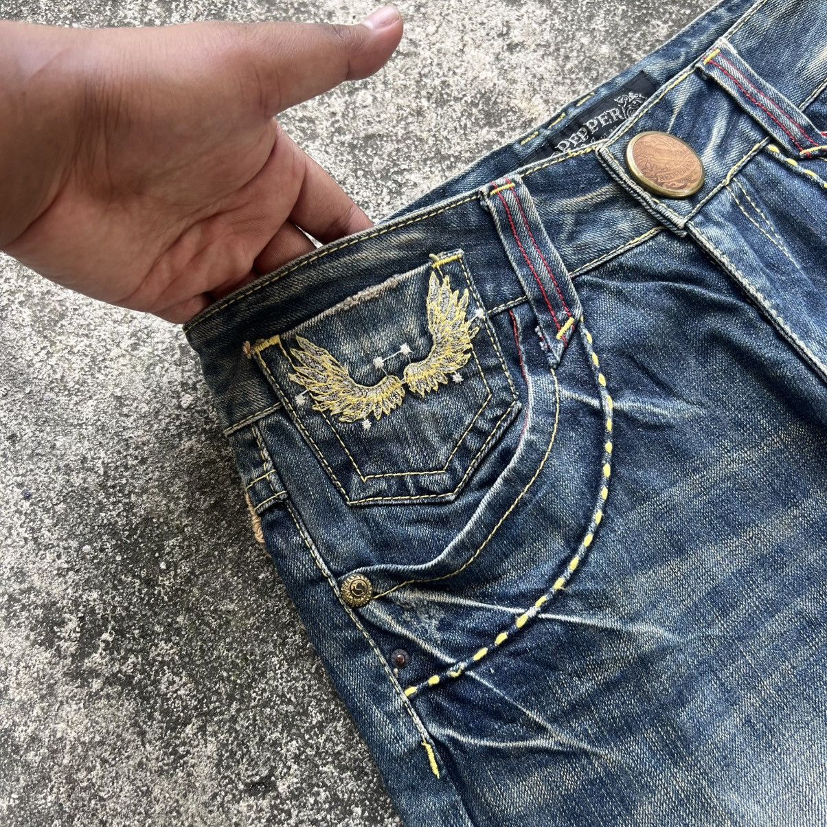 Japanese Brand “RED PEPPER” DISTRESS/FADED BLUE JEANS Size US 30 / EU 46 - 7 Thumbnail