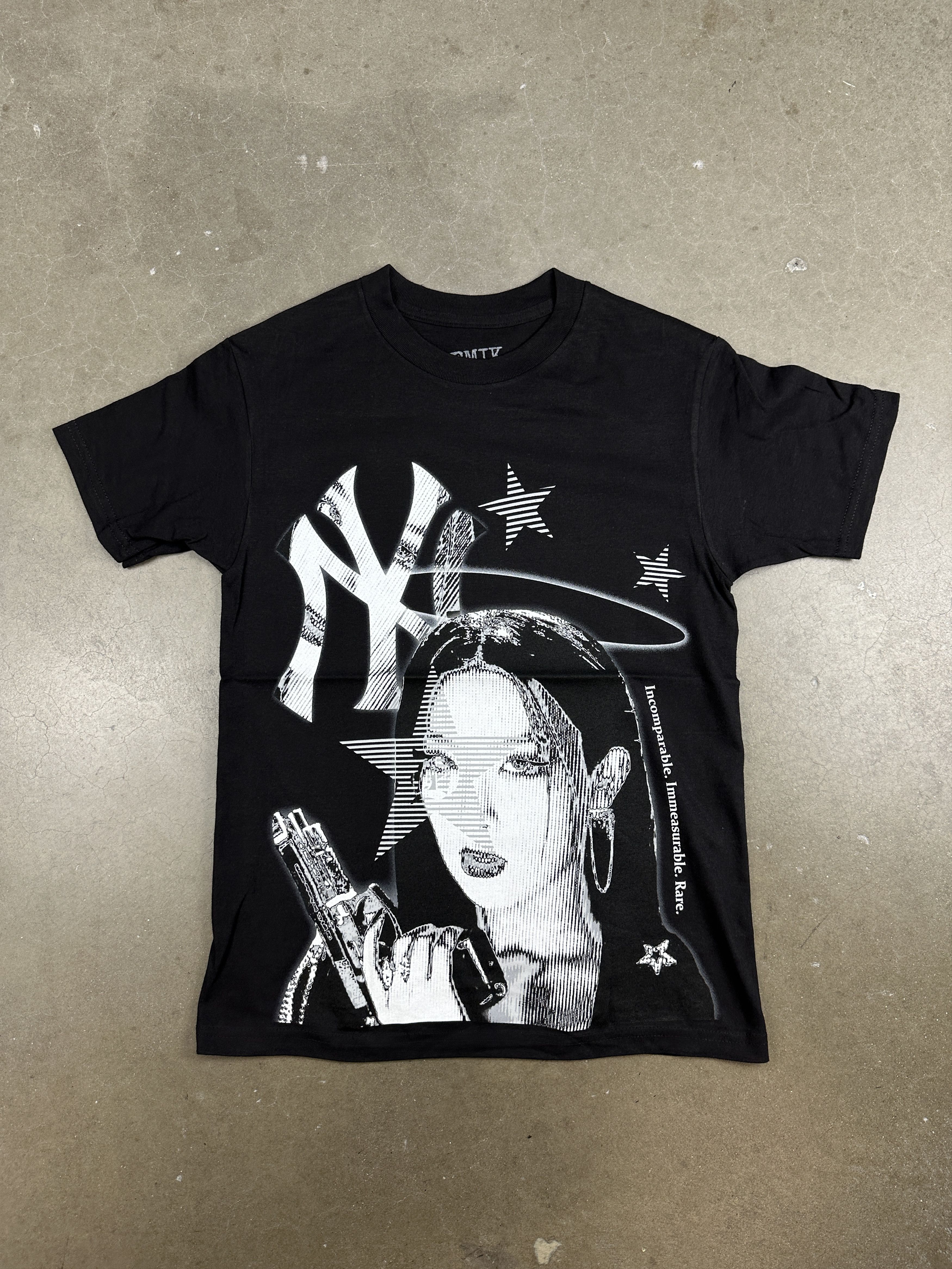 Other DEMIK BLACK INCOMPARABLE RARE TEE - S Size US S / EU 44-46 / 1 - 1 Thumbnail