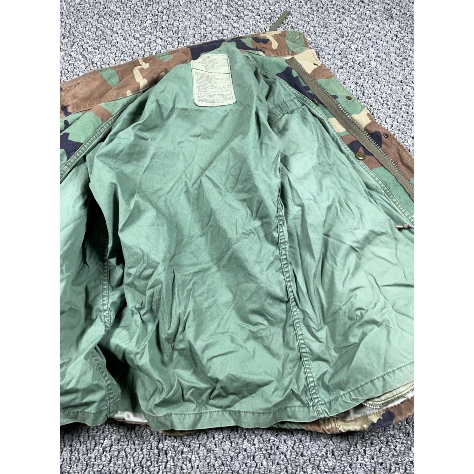 Vintage VINTAGE US Army M-65 Jacket Camouflage Short, Green, Cotton, Full Zip, Hooded, Lined, Four Front Pockets, Stand-Up Collar, Outdoor Military Size US 31 - 4 Thumbnail