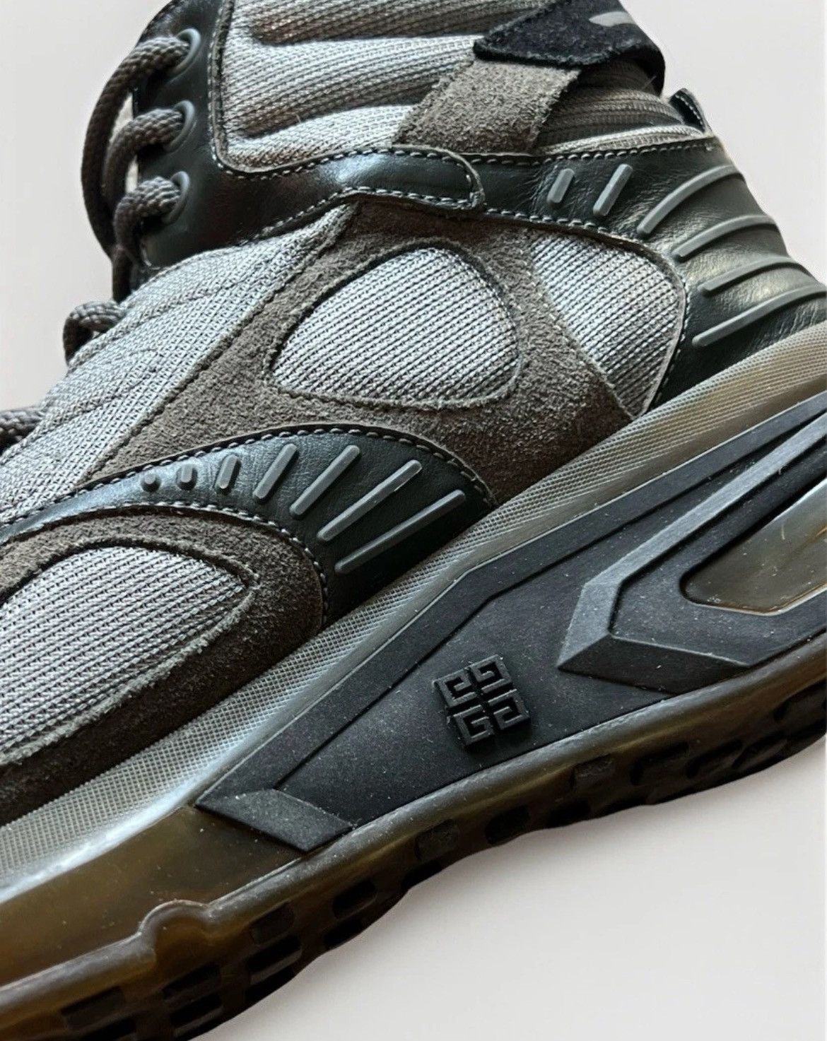 Givenchy GIVENCHY⚡️"Giv 1 TR Mountain" Size EU42/9US Gray sneakers Size US 9 / EU 42 - 10 Thumbnail