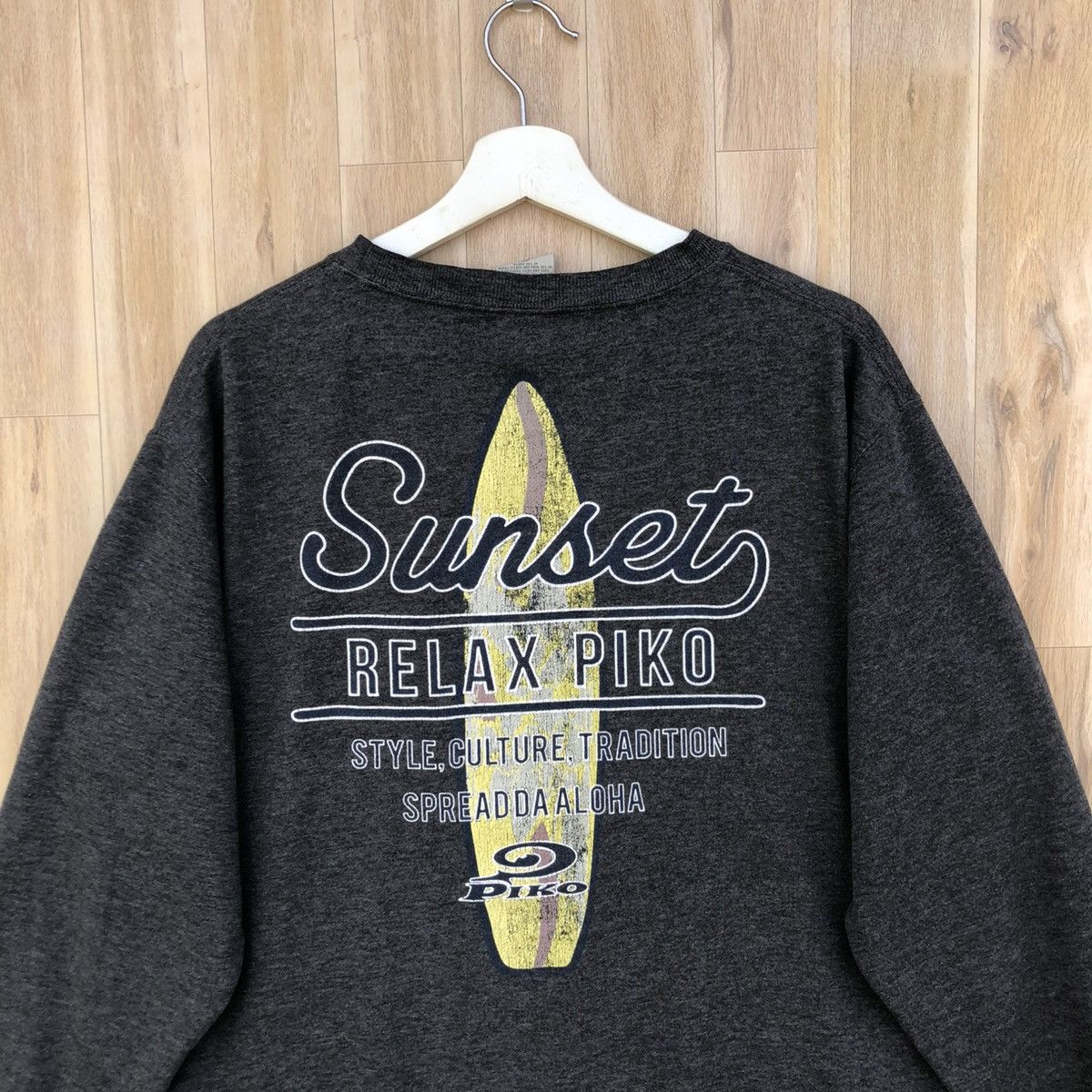 Vintage Vintage Y2K Piko Hawaiian Longboard Wear Sweatshirt Size US XL / EU 56 / 4 - 2 Thumbnail