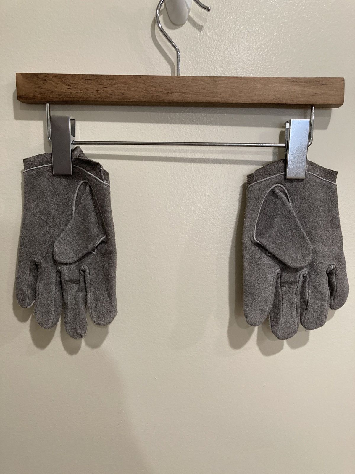 Takahiromiyashita The Soloist. Deer suede gloves Size ONE SIZE - 3 Thumbnail