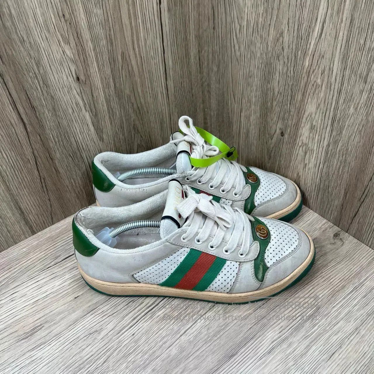 Gucci gucci green and beige perforated sneakers. Size US 9 / EU 42 - 2 Thumbnail