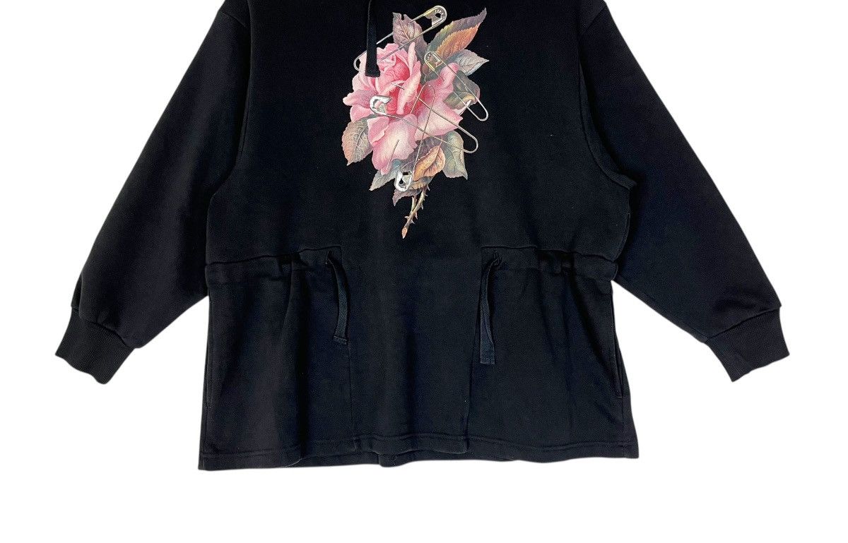 GU × Undercover Gu x Undercover Flowers Pin Logo Hoodie Size S / US 4 / IT 40 - 5 Thumbnail