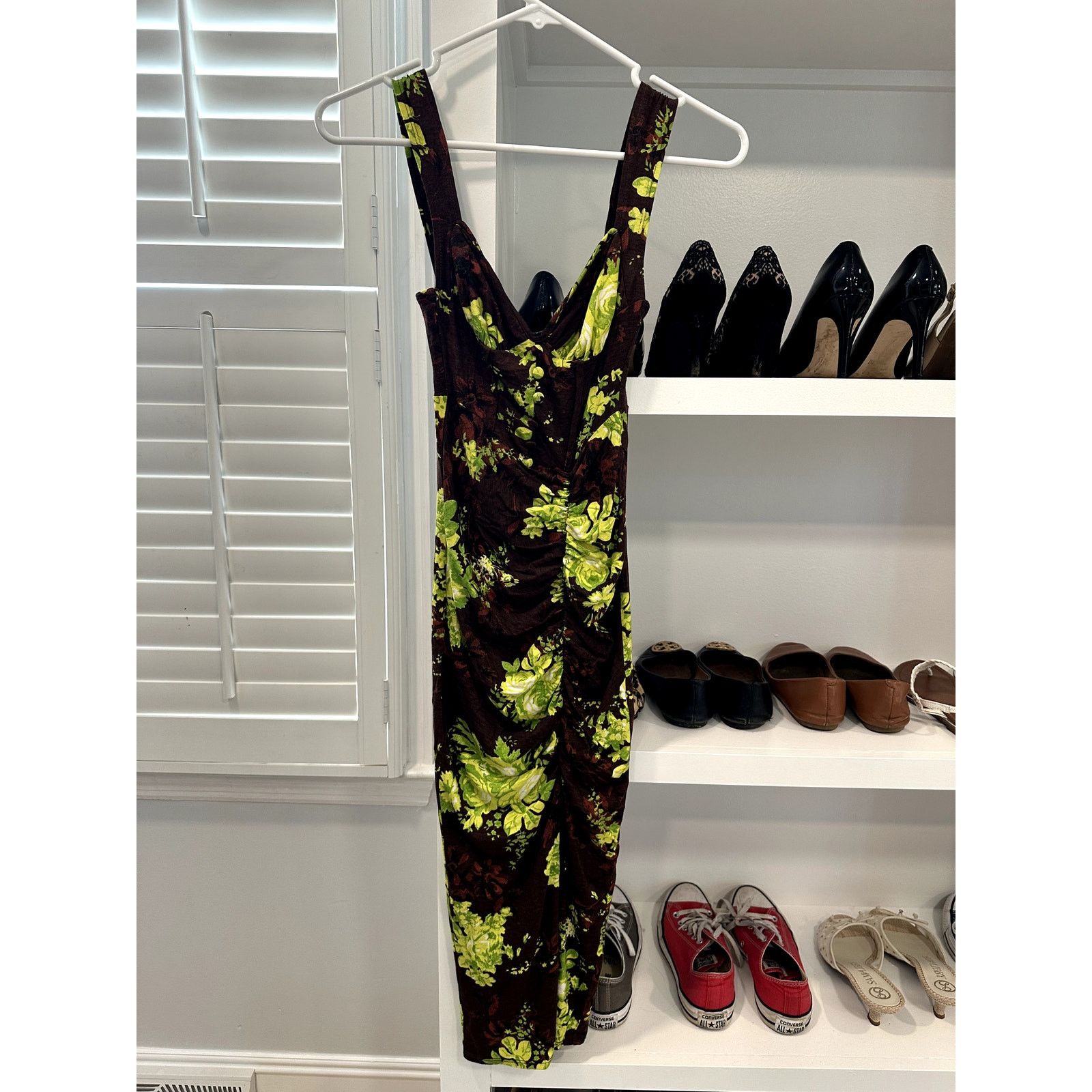 Asos ASOS Petite Corset Button Ruched Midi Dress Floral 2 NWT Size XS / US 0-2 / IT 36-38 - 2 Thumbnail