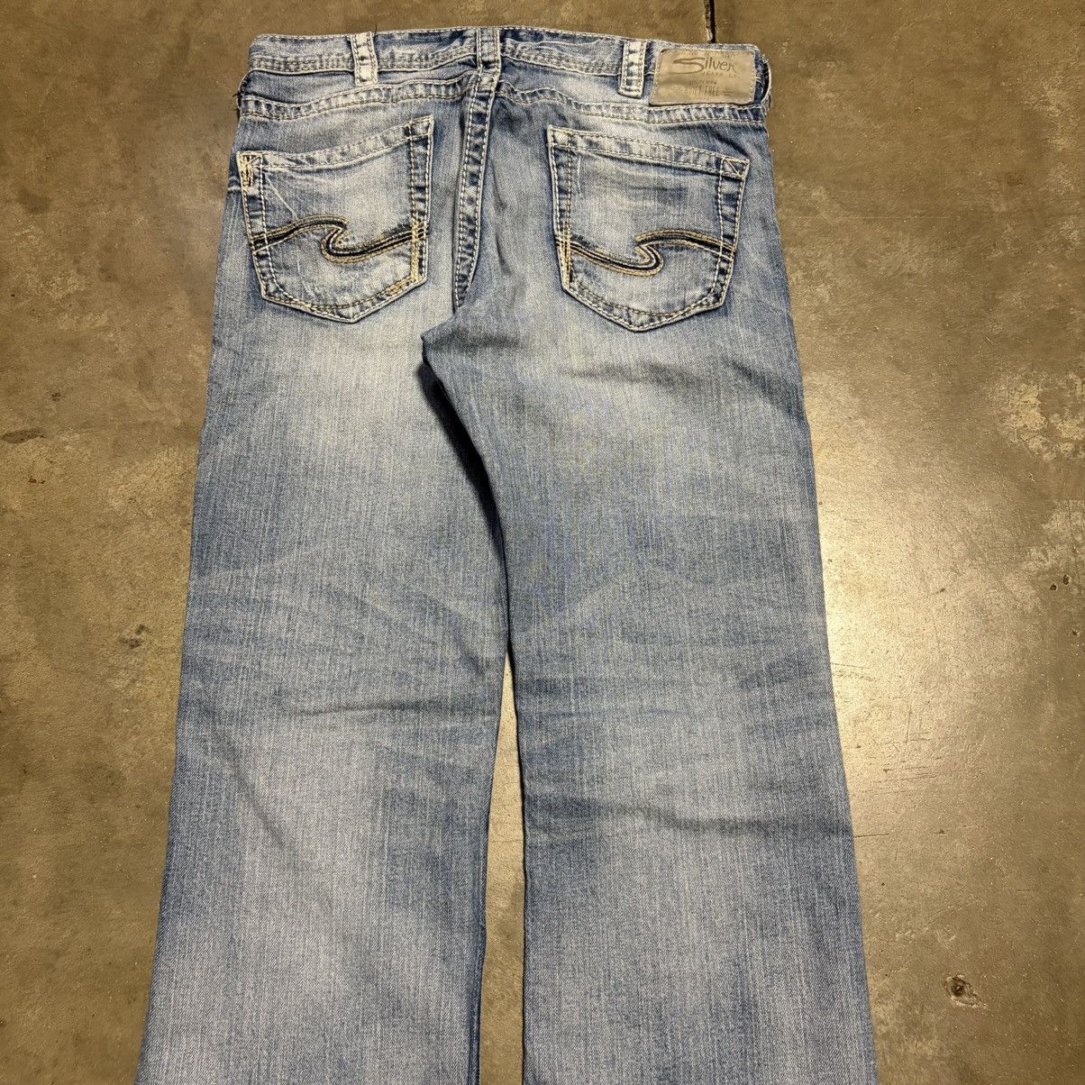Silver Jeans Co. Vintage Silver Jeans Low Rise Boot Cut Denim Distressed Y2K Size US 32 / EU 48 - 9 Thumbnail