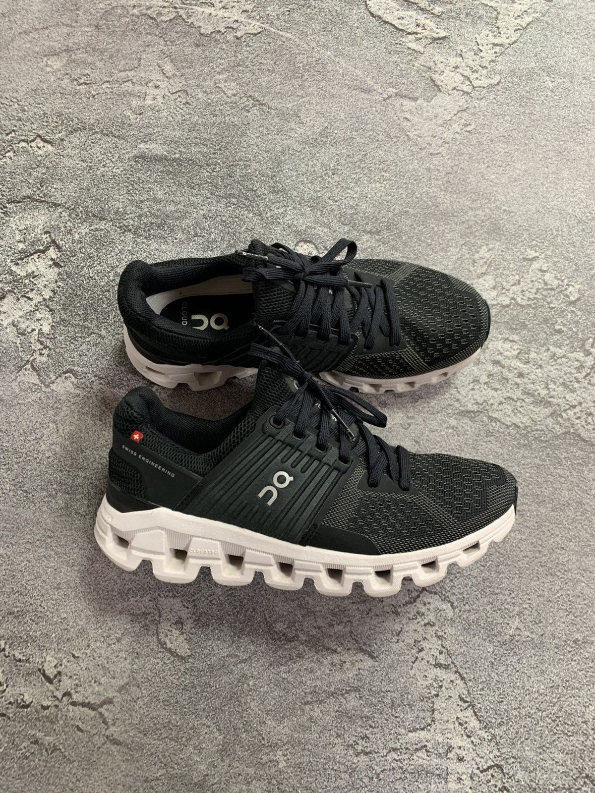 On-Running CloudSwift Swiss Women's Shoes US 5/ EU 36 size