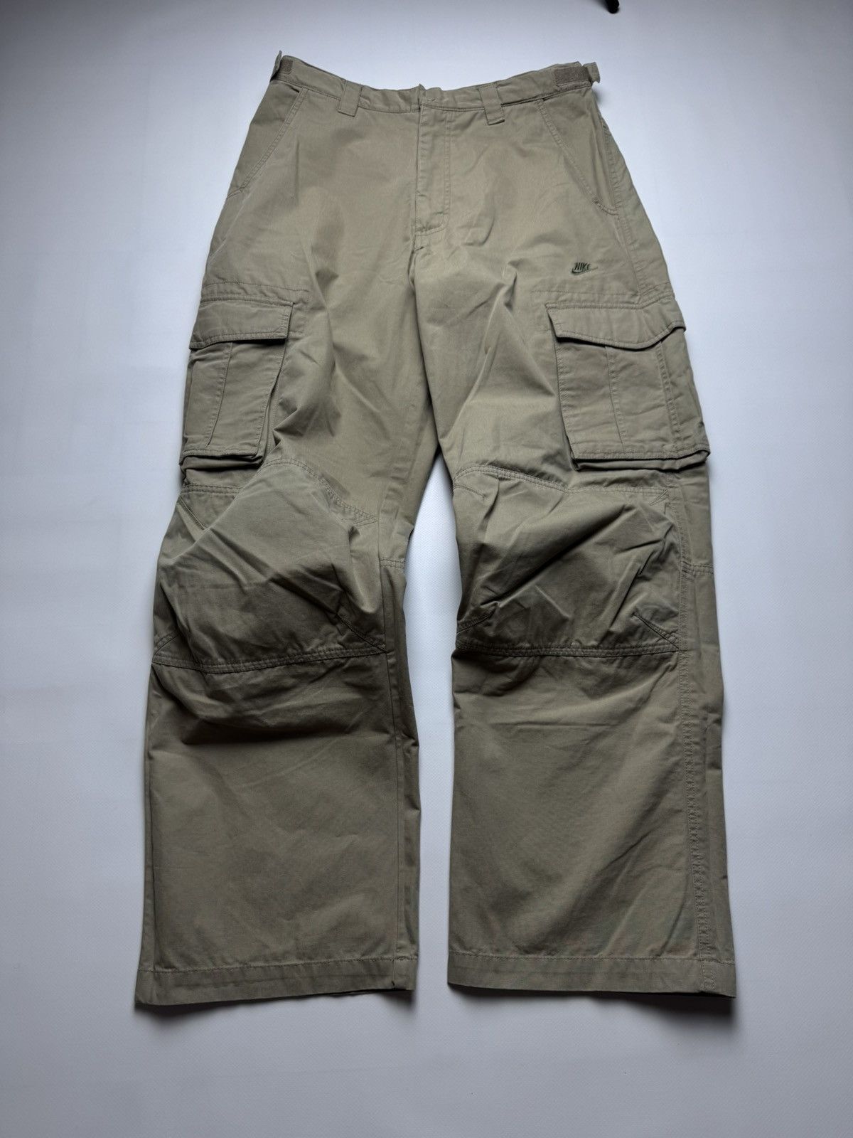 Nike Vintage Nike Gorpcore Khaki Cargo Pants Size US 34 / EU 50 - 1 Thumbnail