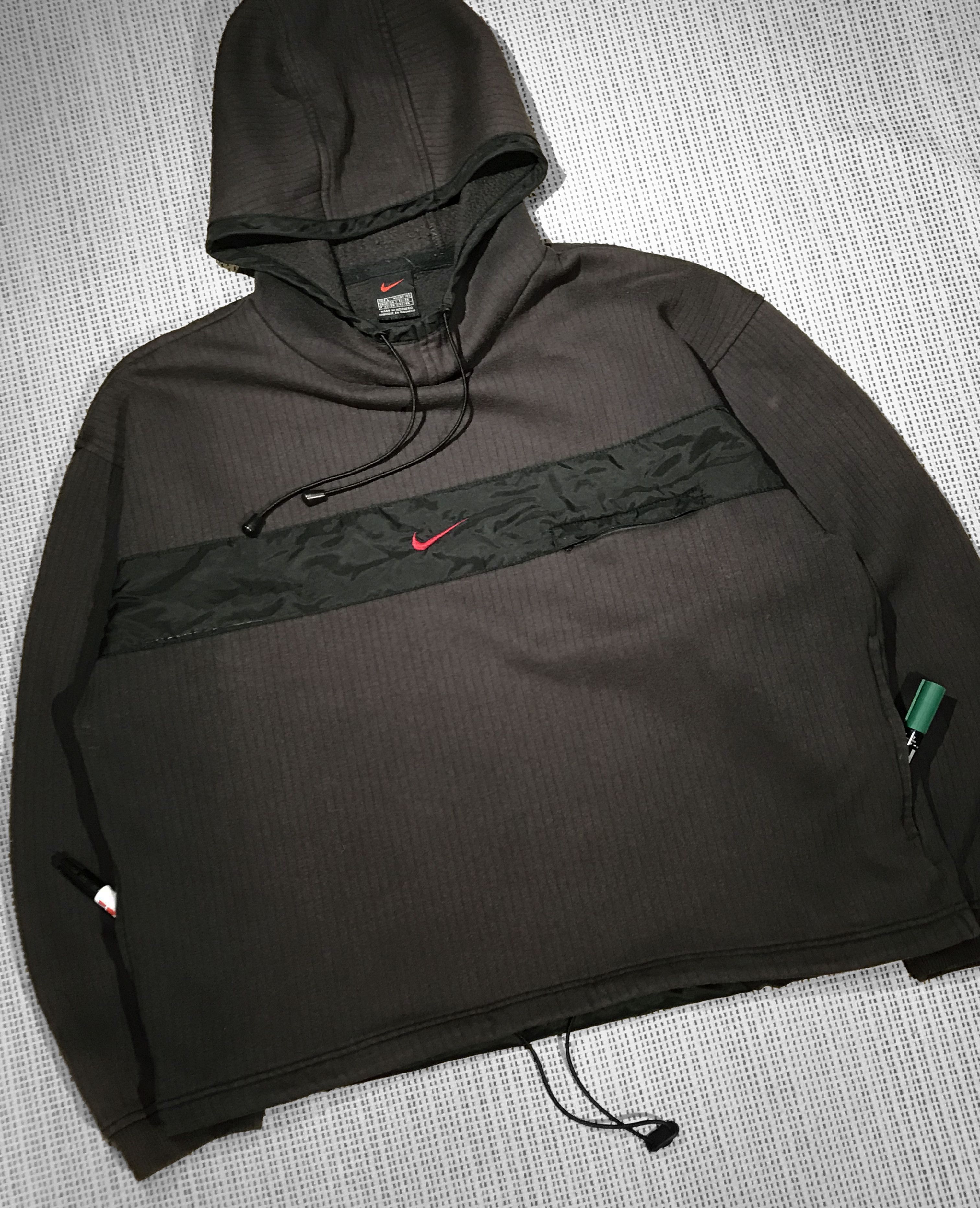Nike Vintage brown 90s NIKE ‘centre swoosh’ sweatshirt (M) Size US M / EU 48-50 / 2 - 6 Thumbnail