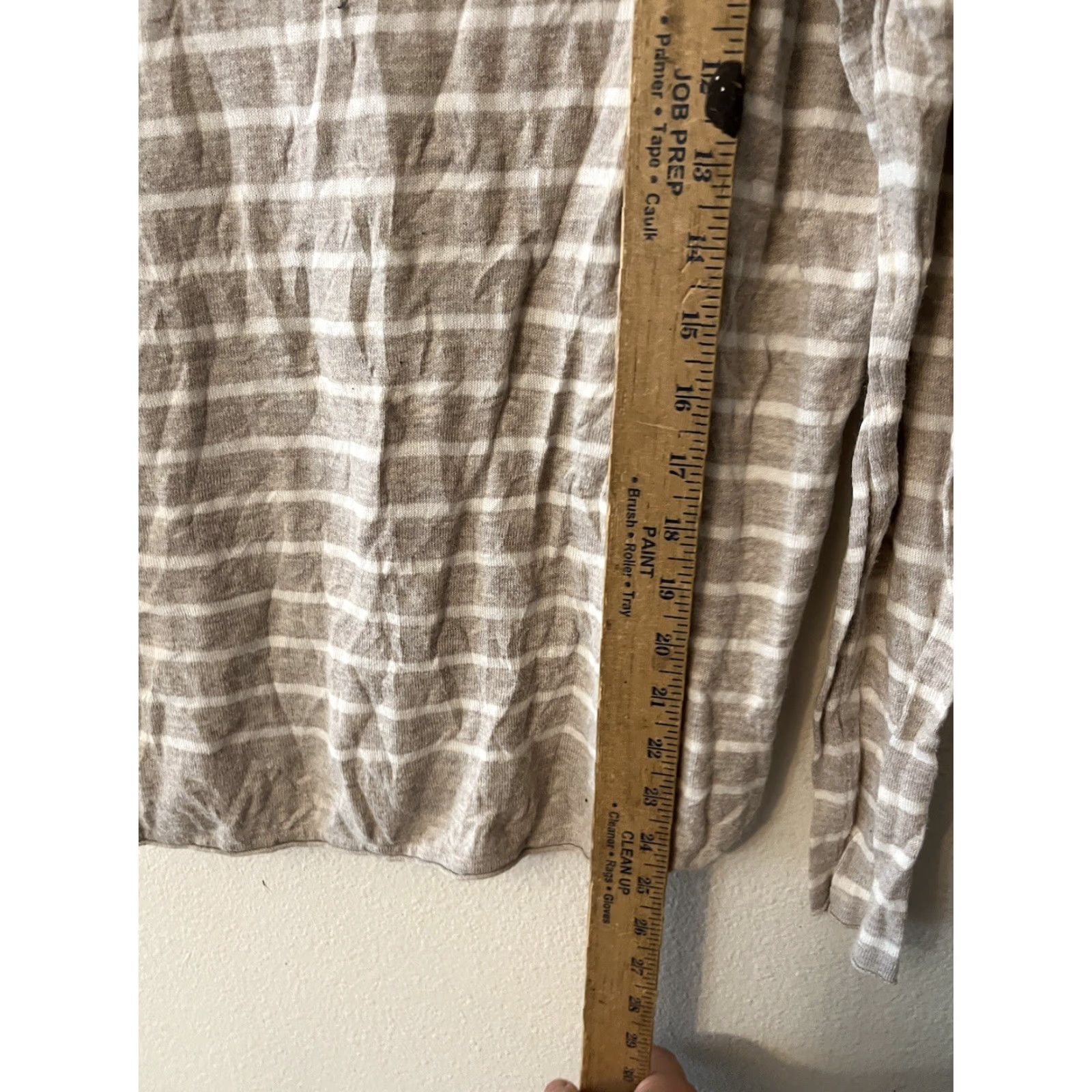 Old Navy Vintage Old Navy Women’s Size Small Sweater L/S Gray Stripe V-Neck Knit Size S / US 4 / IT 40 - 4 Thumbnail