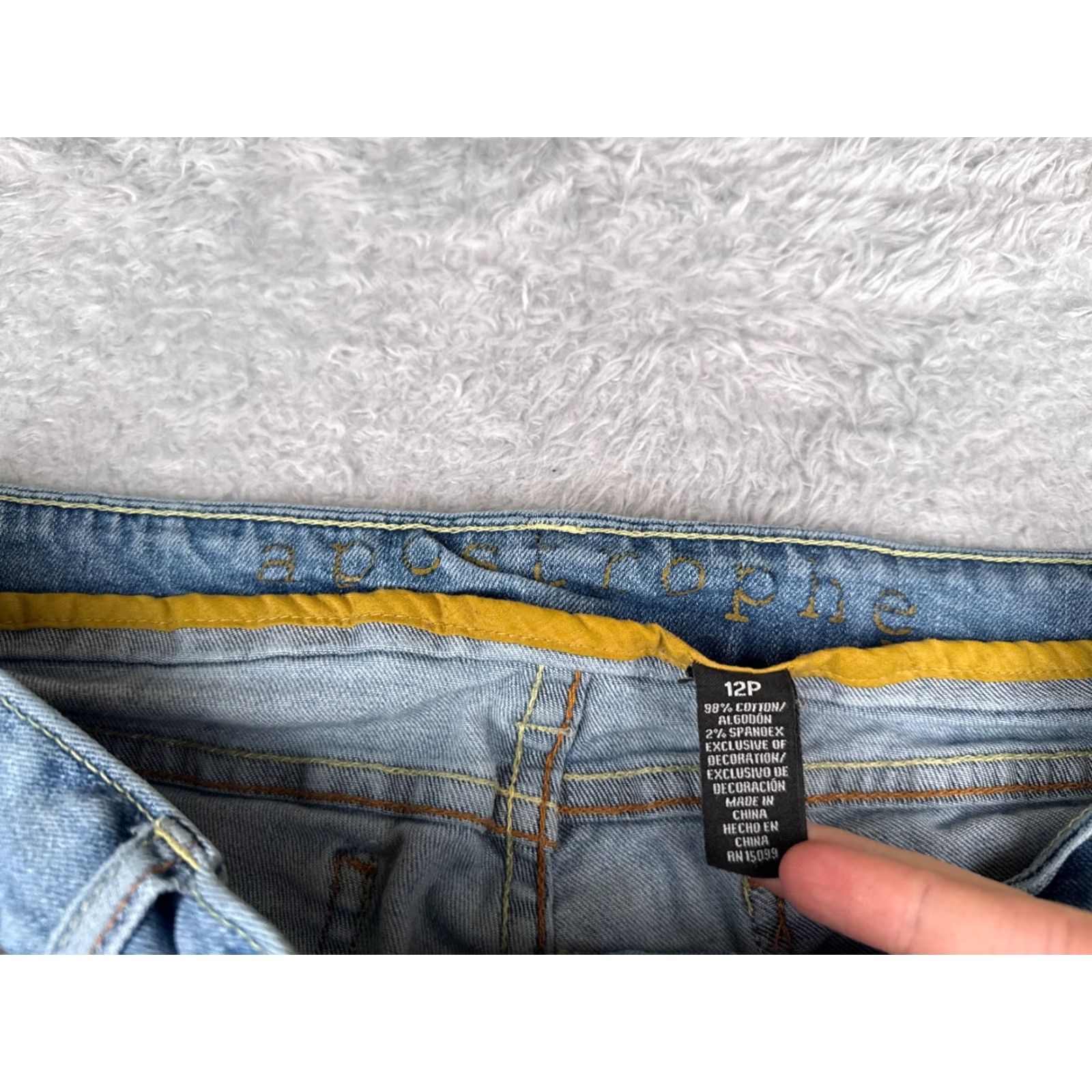 Vintage Max Jeans Women's Jeans 12P Bootcut Denim Blue Mid Rise 32x26 Distressed Stretch 5-Pocket Retro Womens Size 34" / US 12 / IT 48 - 6 Thumbnail