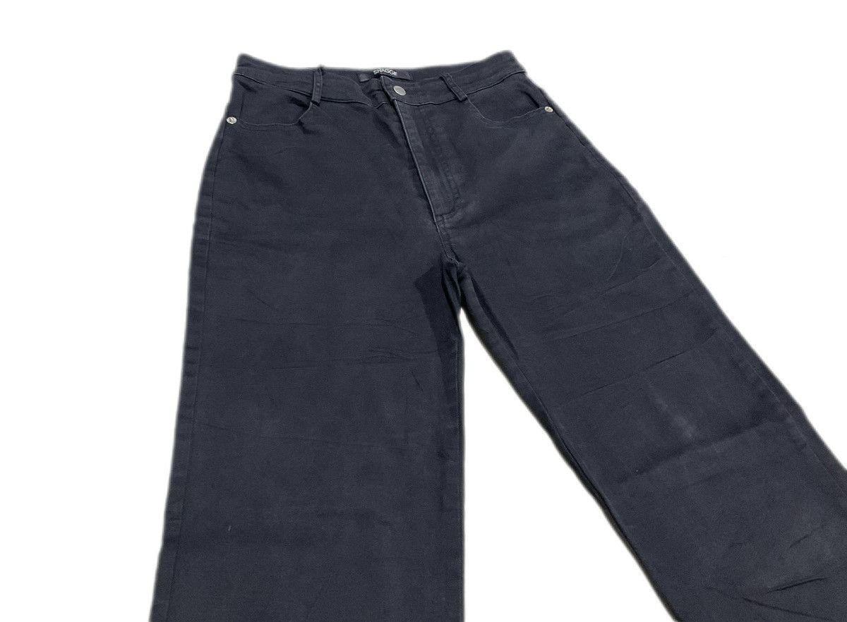 If Six Was Nine 🔥Sick Y2K Shaggie Super Flared Jeans Black Distressed Size US 26 / EU 42 - 2 Thumbnail