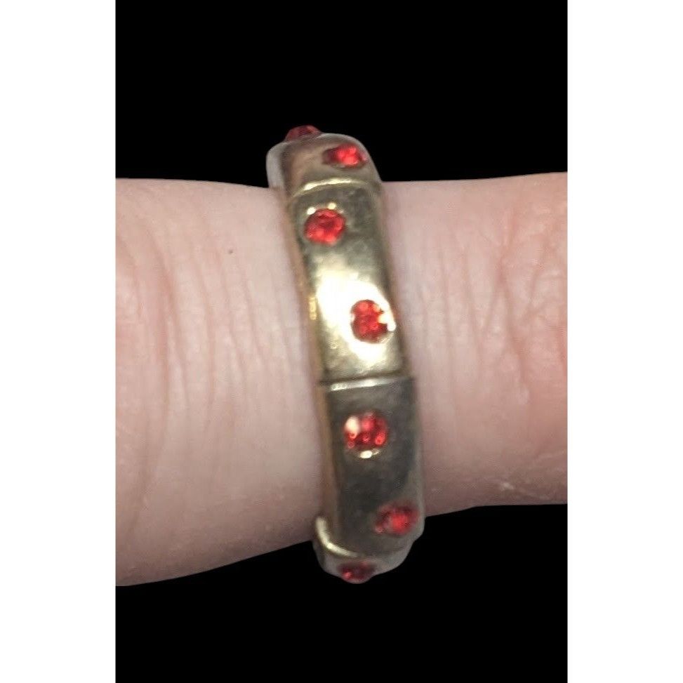 Other Red Rhinestone Gold Tone Funky Stretch Ring Size 6 1/4 Size ONE SIZE - 1 Thumbnail