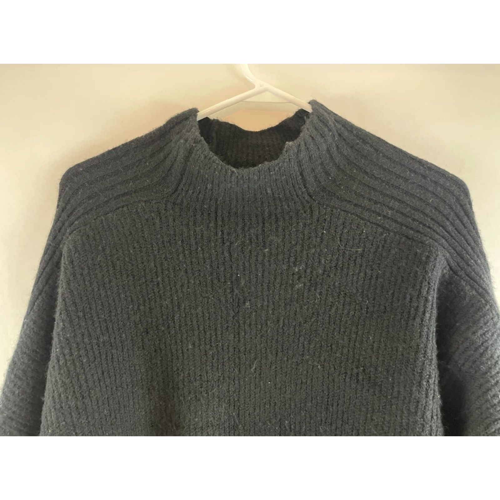 Topshop Topshop Sweater Women Size 8-10 Black Pullover Cropped Knit Ribbed Long Sleeve Mock Neck Size M / US 6-8 / IT 42-44 - 3 Thumbnail