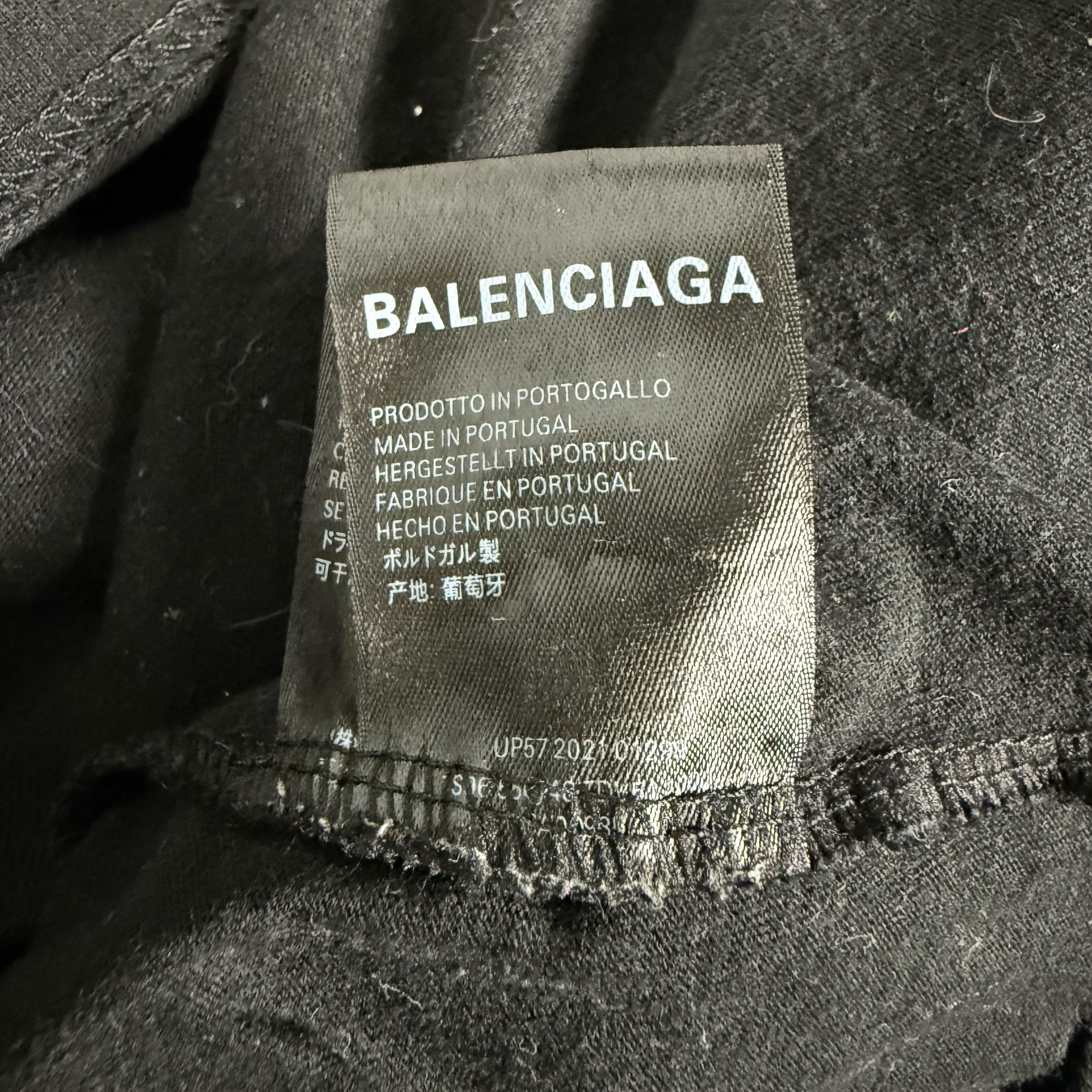 Balenciaga 🔥RARE🔥Balenciaga Alien Distress Sleeveless Shirt Size US XL / EU 56 / 4 - 8 Thumbnail