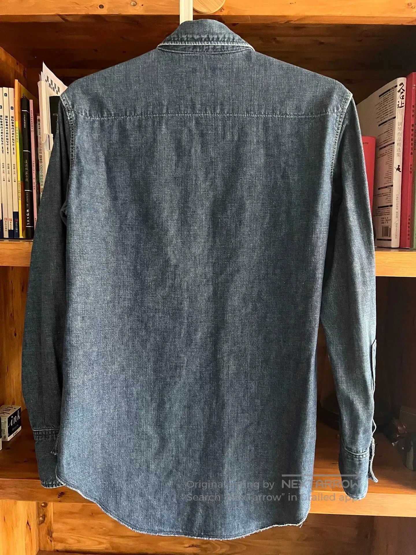 Japanese Brand women's blue washed denim shirt with gemstone buttons. Size M / US 6-8 / IT 42-44 - 6 Thumbnail