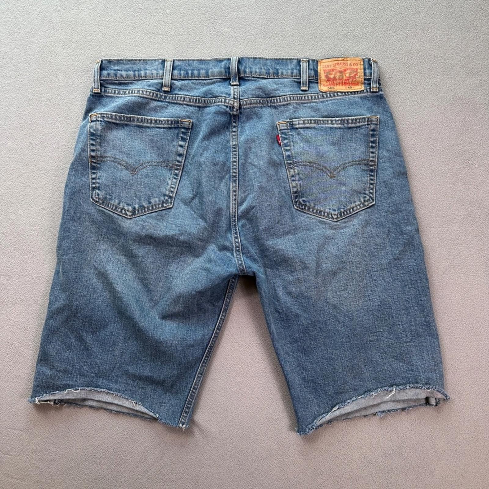 Levi's Levis 505 Mens Jean Denim Cutoff Shorts W40 Blue Frayed Hem Size US 40 / EU 56 - 2 Thumbnail