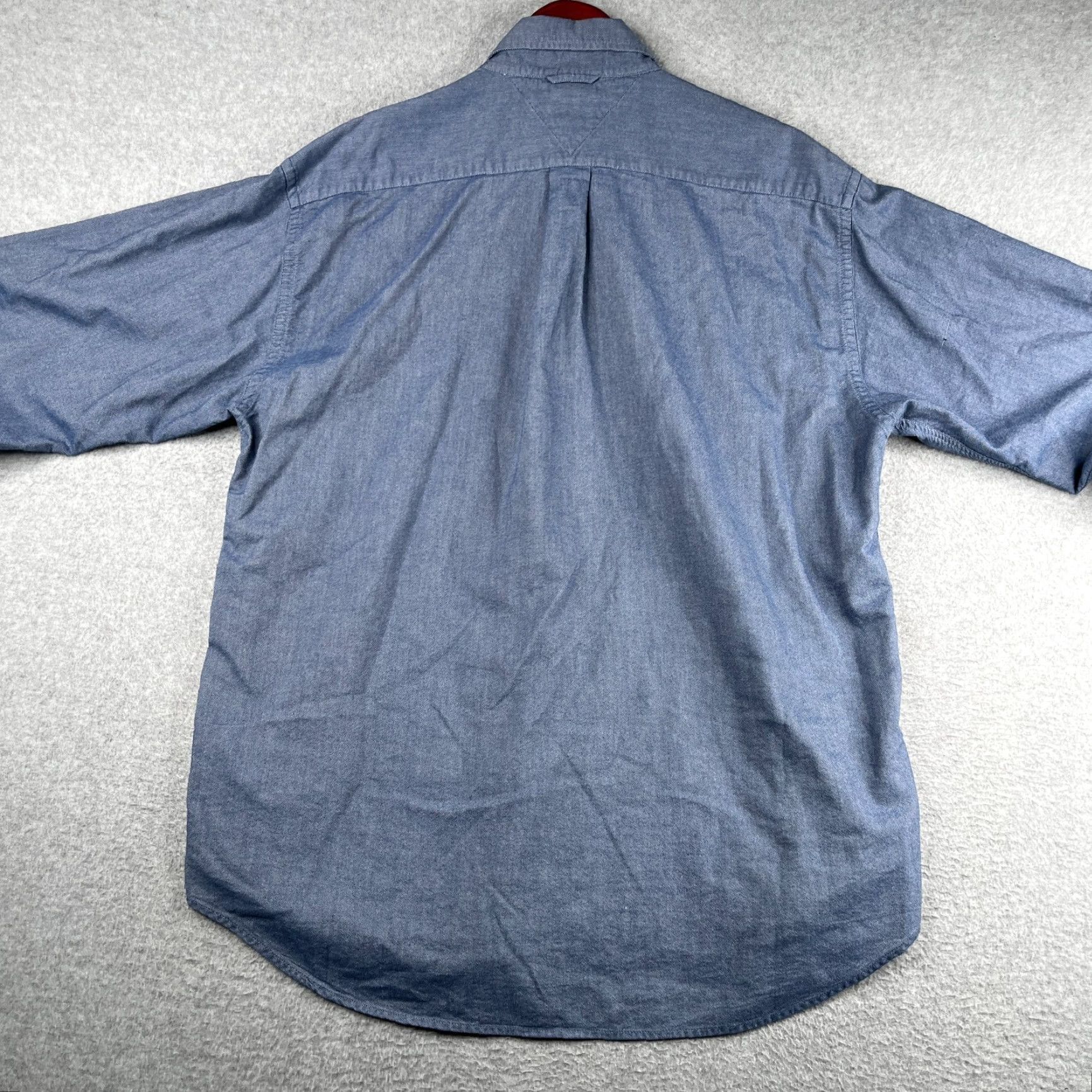 Tommy Hilfiger VINTAGE Tommy Hilfiger Shirt Mens L Blue Button-Up Long Sleeve Collared Pocket Flag Website?? Size US L / EU 52-54 / 3 - 6 Thumbnail