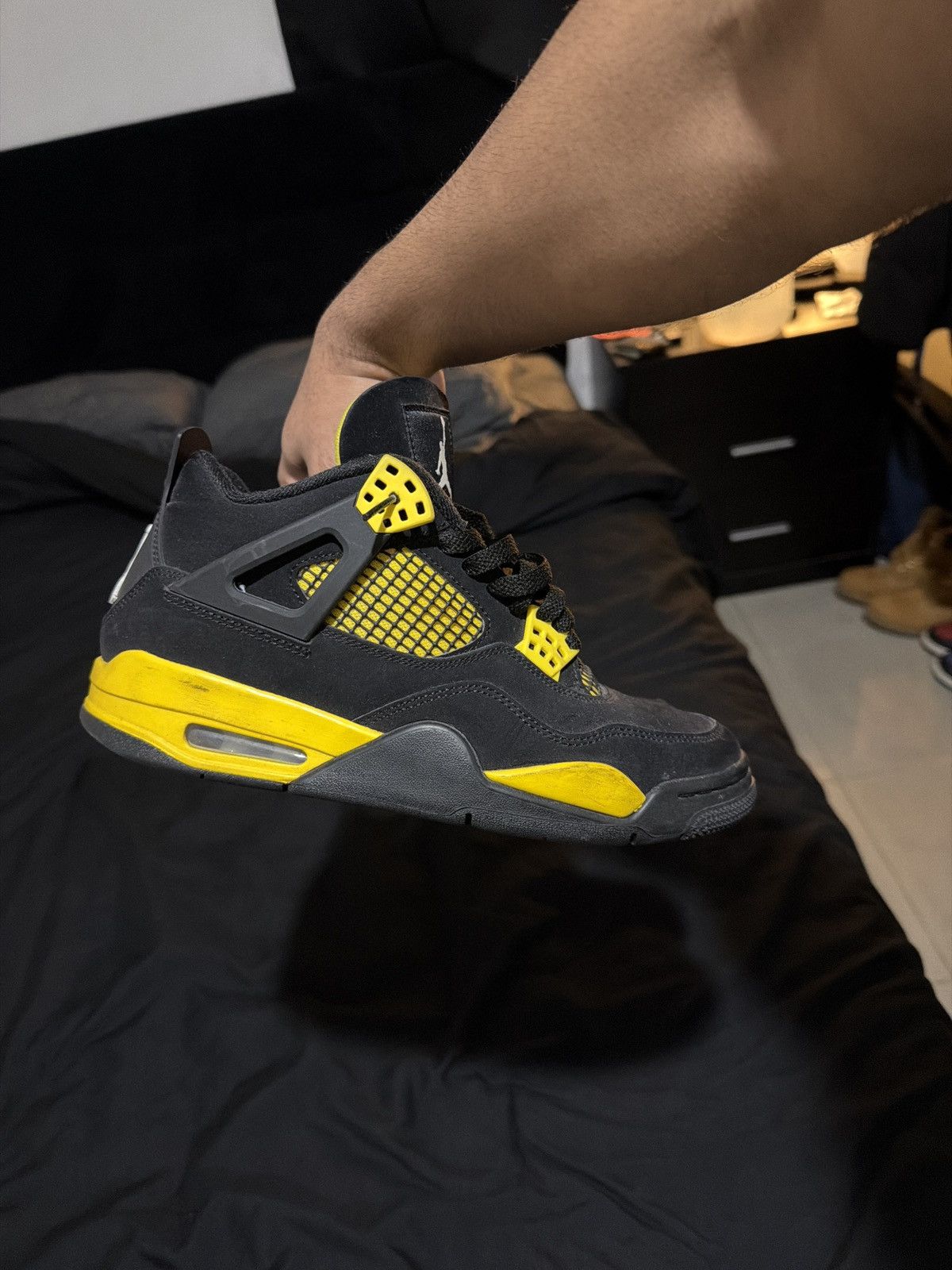 Jordan Brand Thunder 4 Size US 8 / EU 41 - 4 Thumbnail