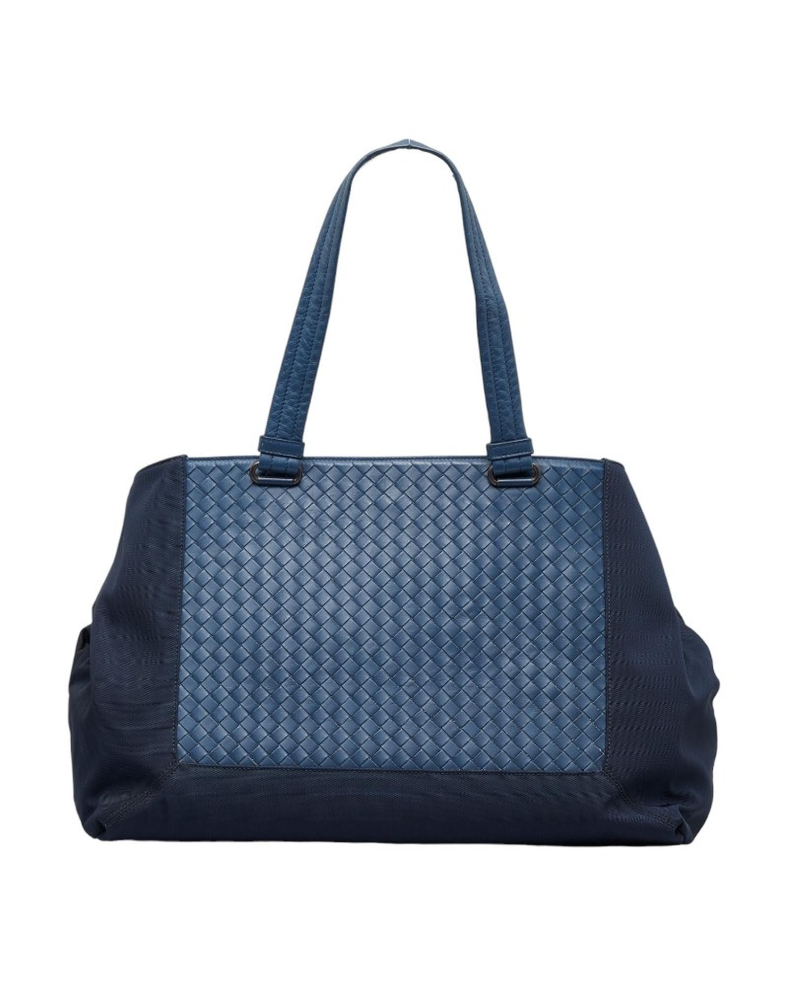 image of Bottega Veneta Two Tone Intrecciato Handbag In Blue, Women's