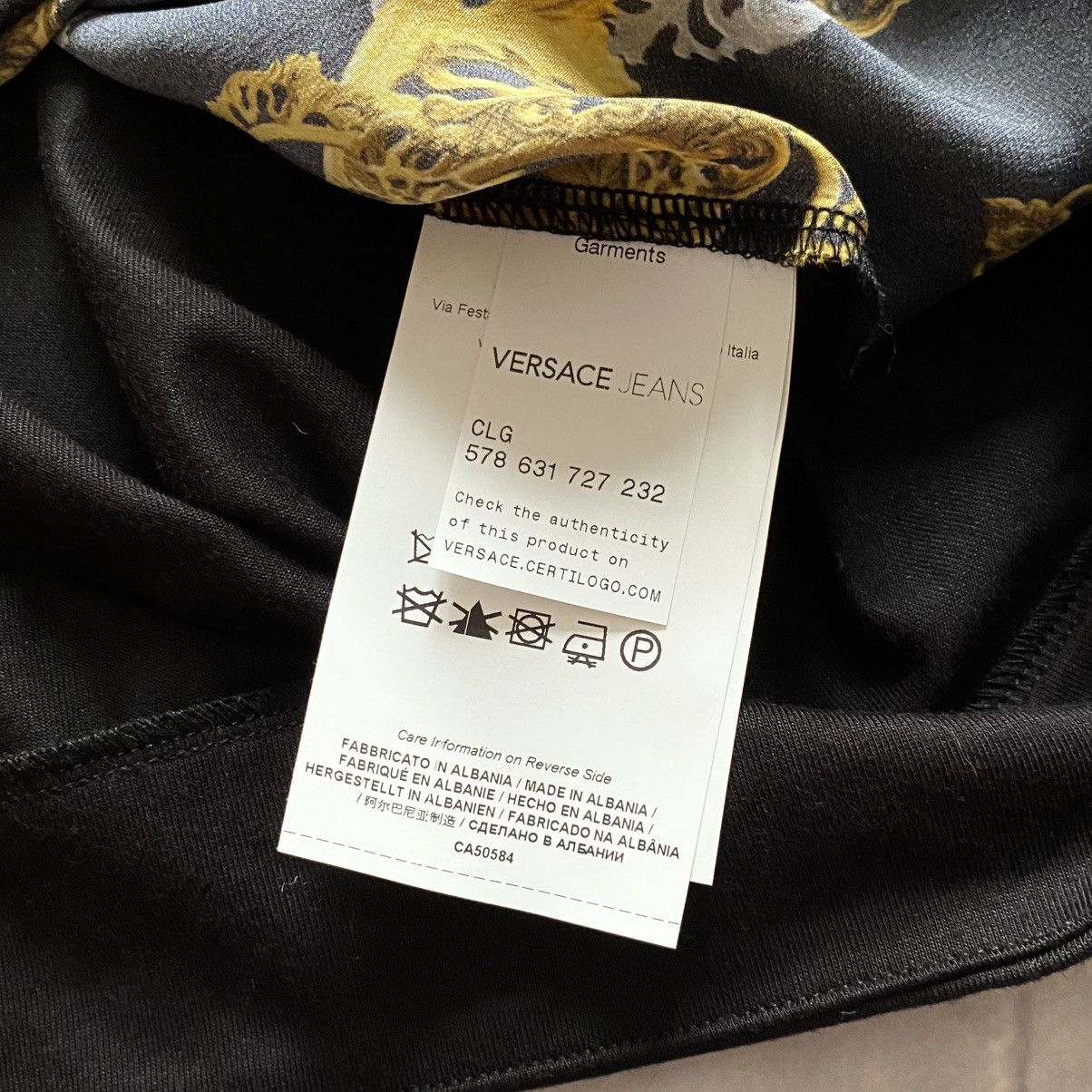 Versace Jeans Couture Versace Jeans Gold Chain Sweatshirt Y2K Size L / US 10 / IT 46 - 4 Thumbnail