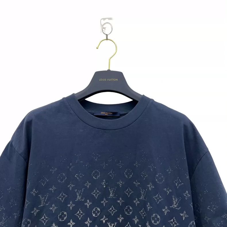 Louis Vuitton louis vuitton Full-print dark grain gradient short sleeve Size US M / EU 48-50 / 2 - 3 Thumbnail