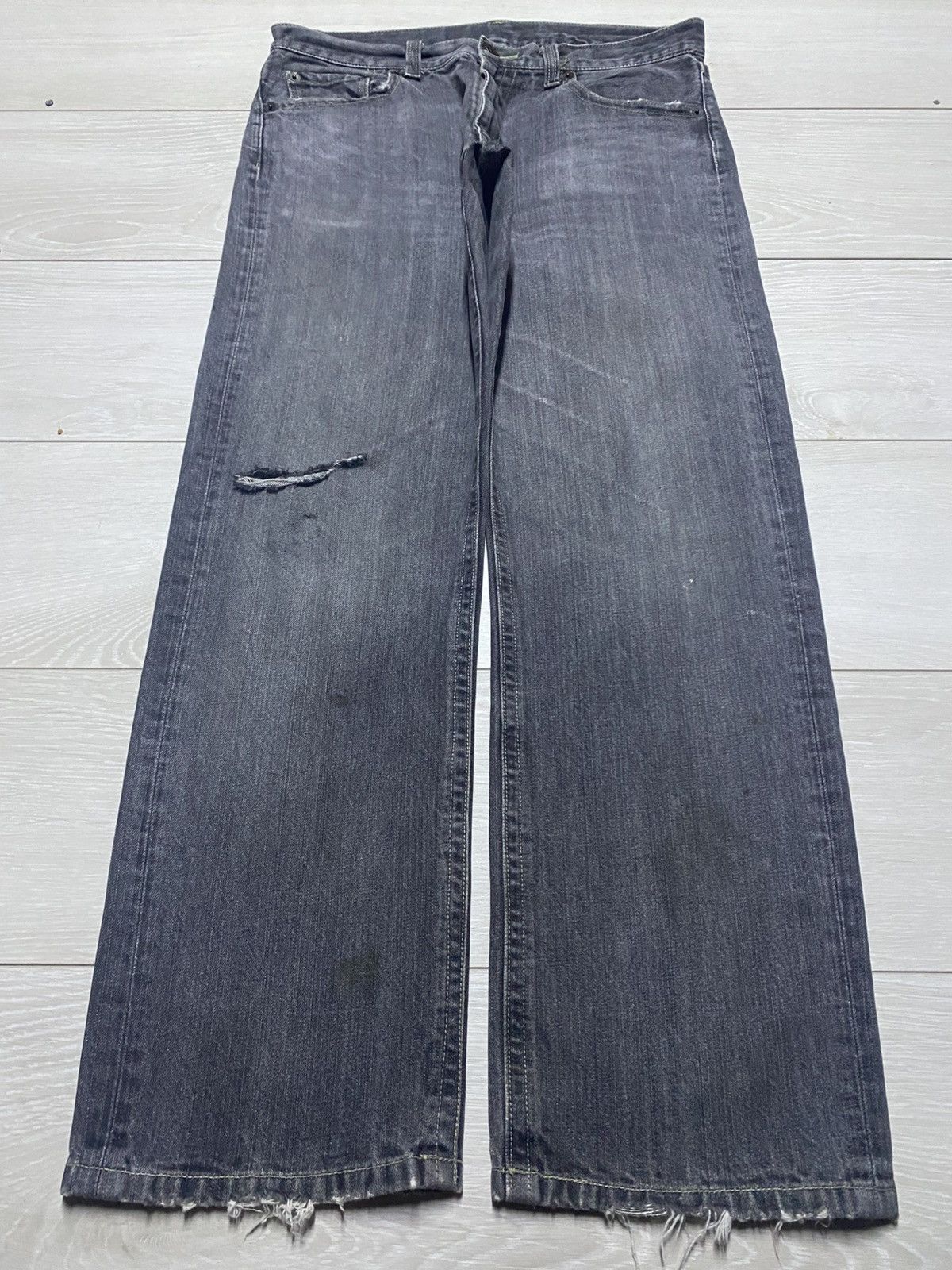 Japanese Brand Vintage Japanese Brand Denim Distresed Loose Jeans Size US 34 / EU 50 - 1 Thumbnail