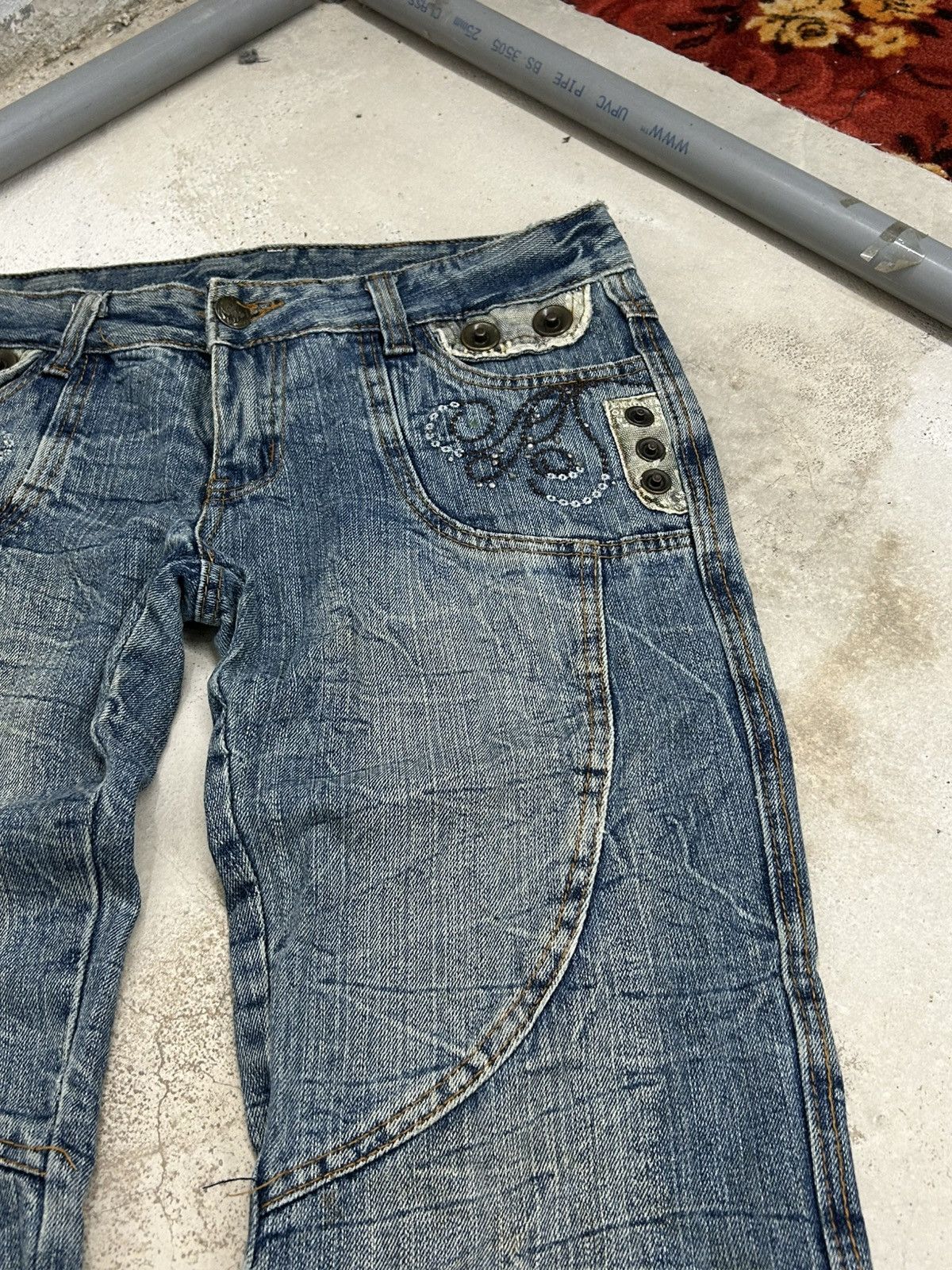 20471120 × Hysteric Glamour × Japanese Brand JWYZ Pocketwork Baggy Distressed Clawn Mark Rivet Button Size US 32 / EU 48 - 8 Thumbnail
