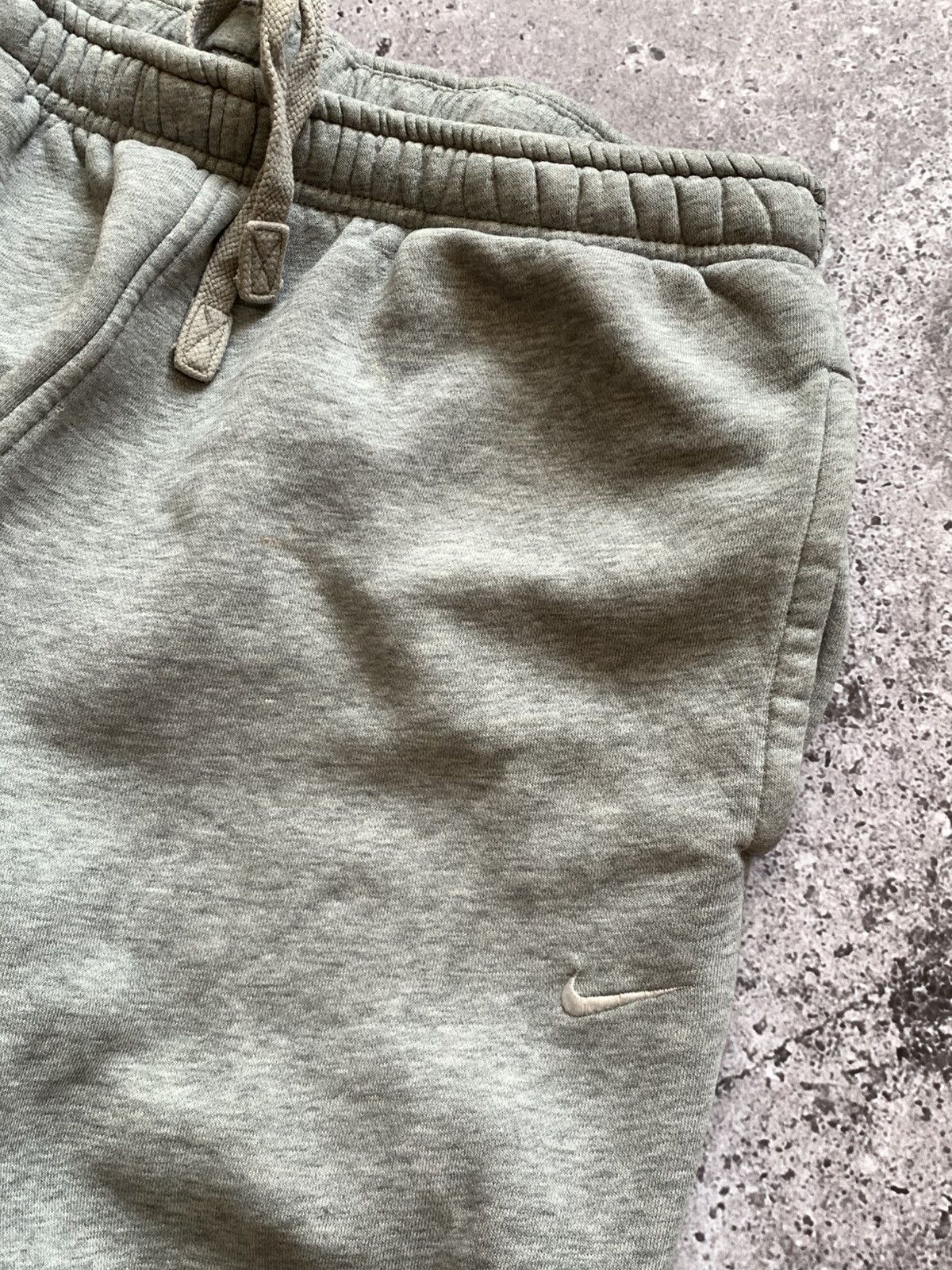 Nike 🔥VINTAGE NIKE BAGGY SWEATPANTS Size US 30 / EU 46 - 8 Thumbnail