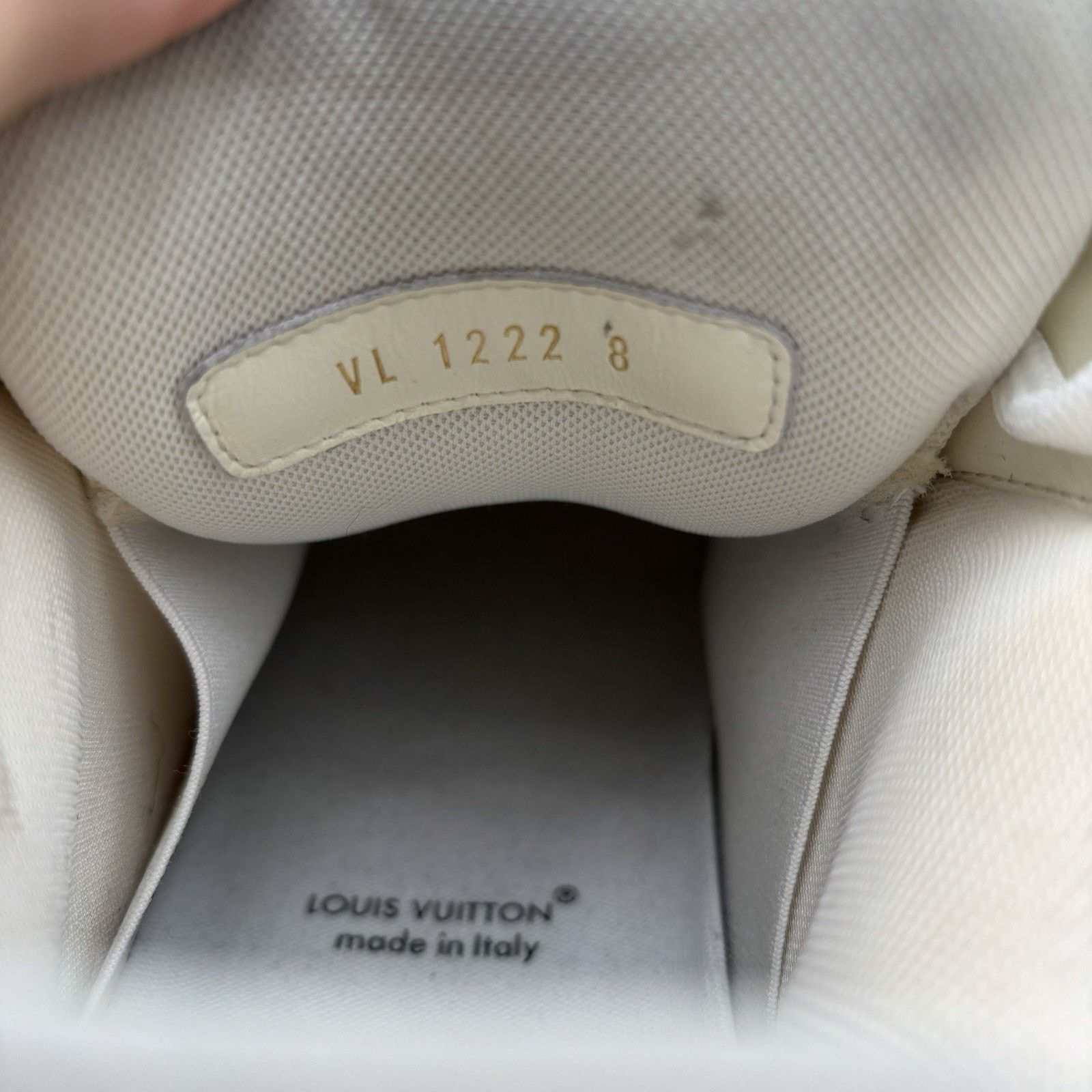 Louis Vuitton Louis Vuitton Maxi Trainer ' White ' | GREAT CONDITION! Size US 9.5 / EU 42-43 - 21 Thumbnail