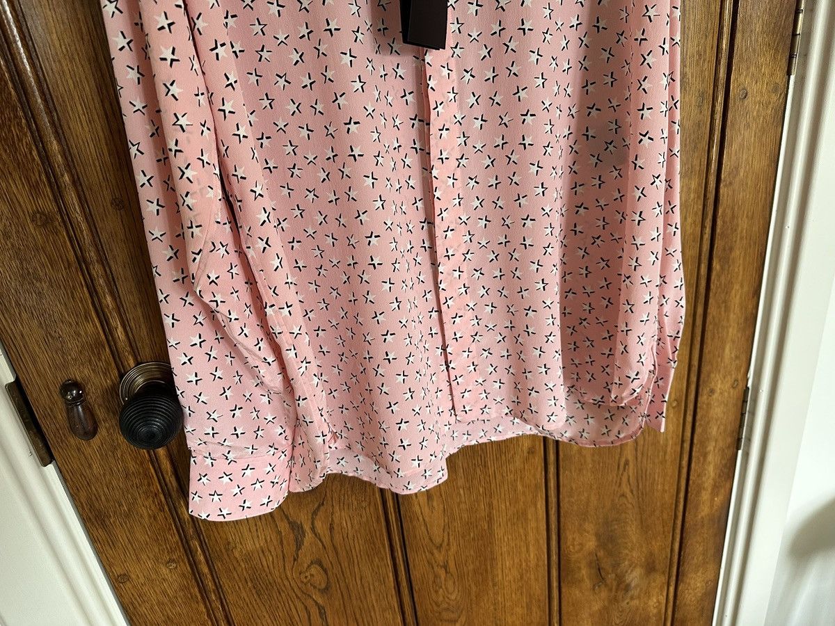 Saint Laurent Paris SS19 Saint Laurent star 💯% silk shirt 41 grail Size US L / EU 52-54 / 3 - 12 Thumbnail