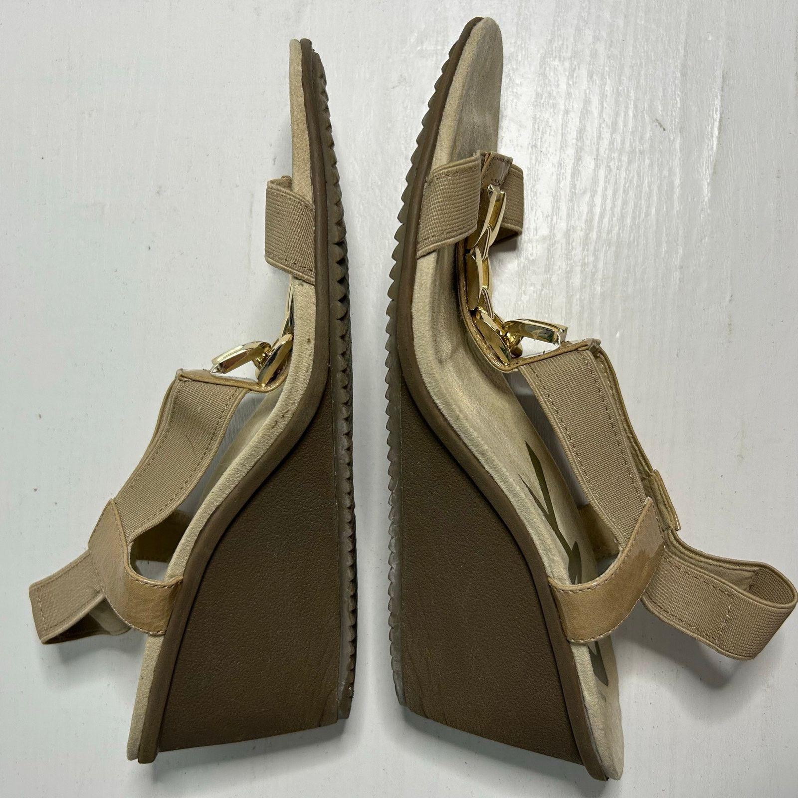 Anne Klein Anne Klein Sport iFlex Tan Wedge Sandals 9.5 Size US 9.5 / IT 39.5 - 9 Thumbnail
