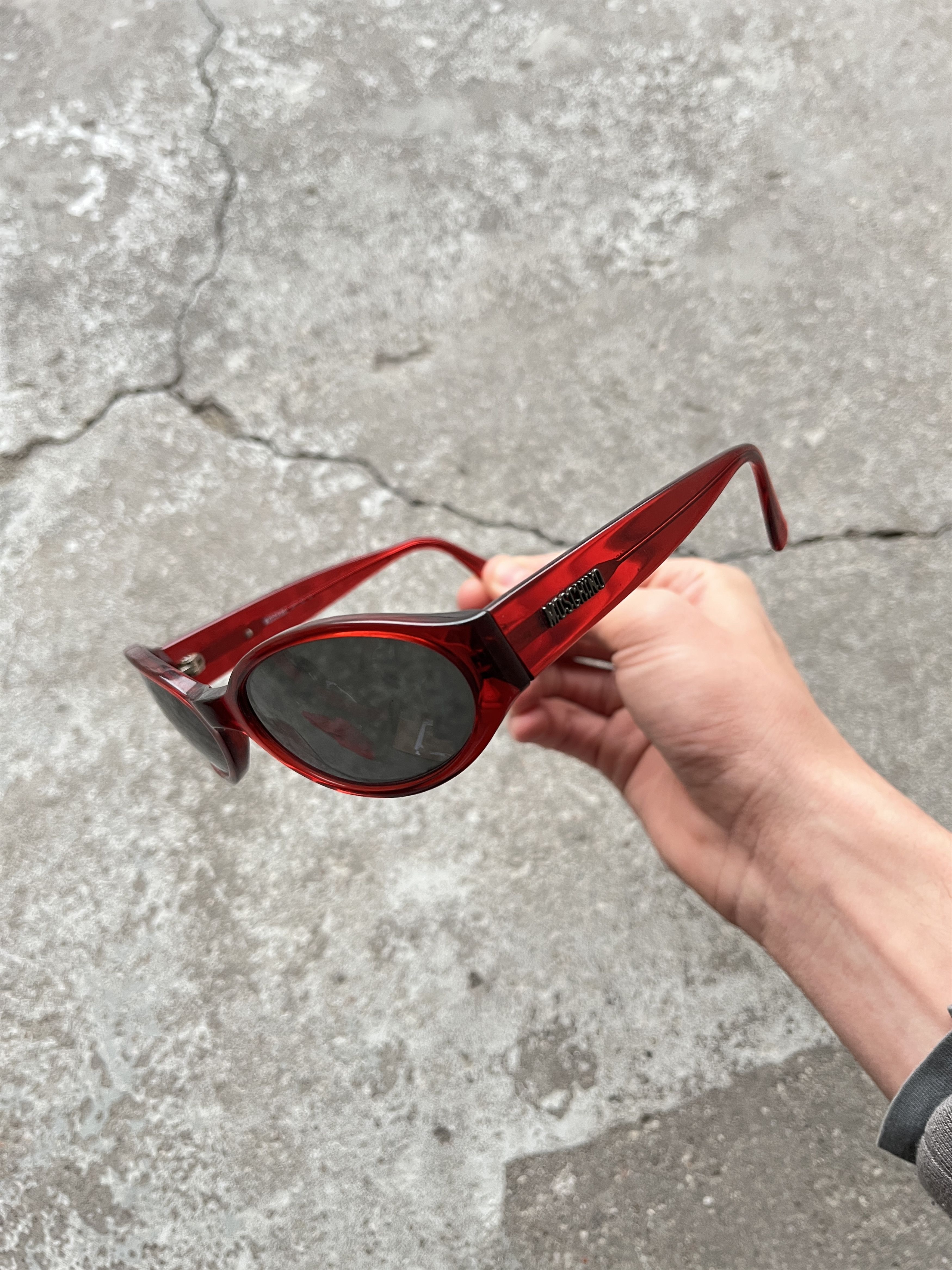 Other red moschino sunglasses sport Size ONE SIZE - 3 Thumbnail
