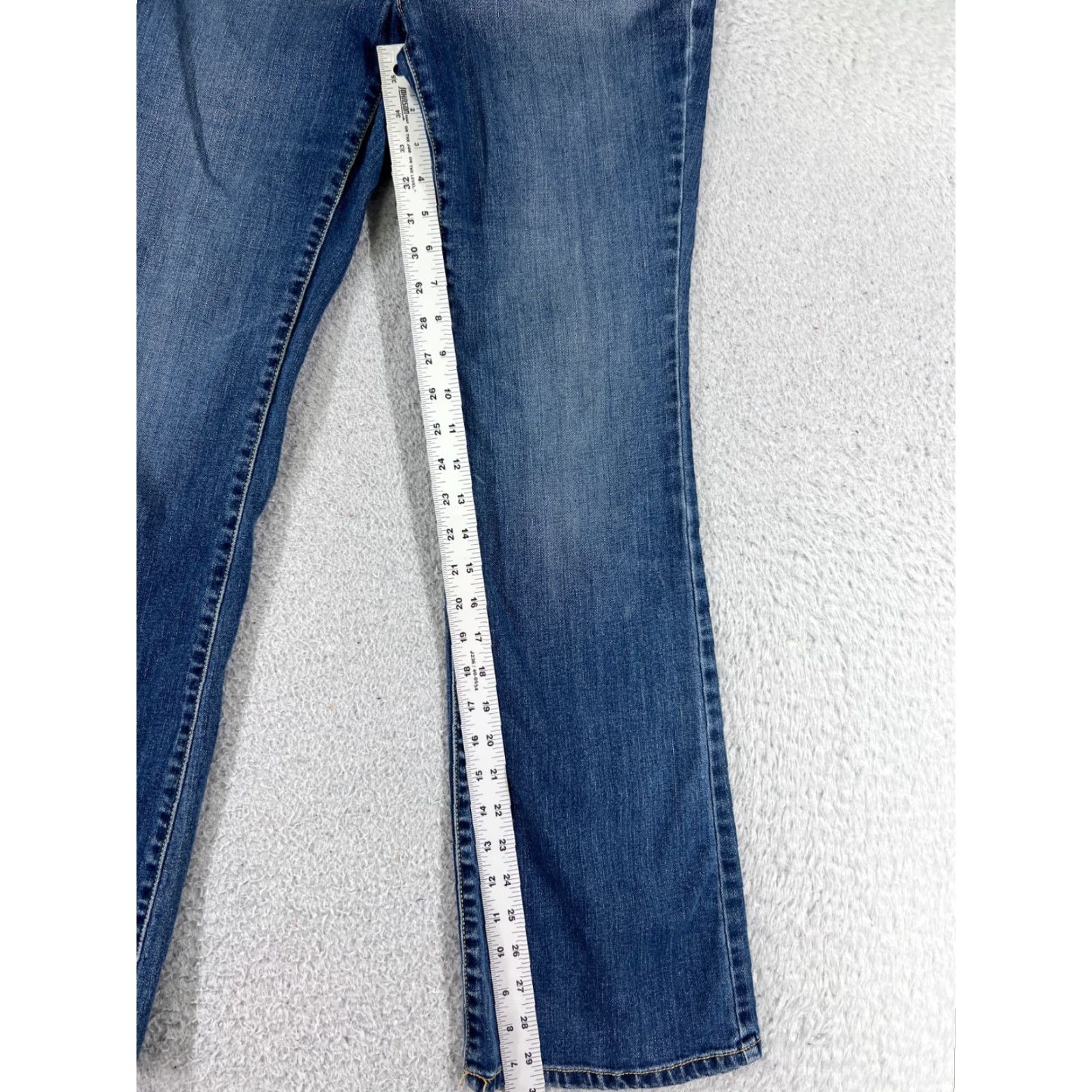 Liz Claiborne Liz Claiborne Jeans Womens Bootcut Denim Blue 28x30 Regular 6 Stretch 5-Pocket Zipper Vintage No (if needed) Size 28" / US 6 / IT 42 - 6 Thumbnail