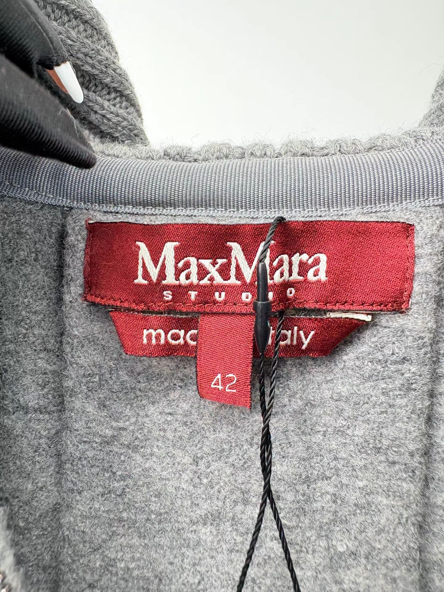 Max Mara MAXMARA Wool Knit Cardigan Size M / US 6-8 / IT 42-44 - 5 Thumbnail
