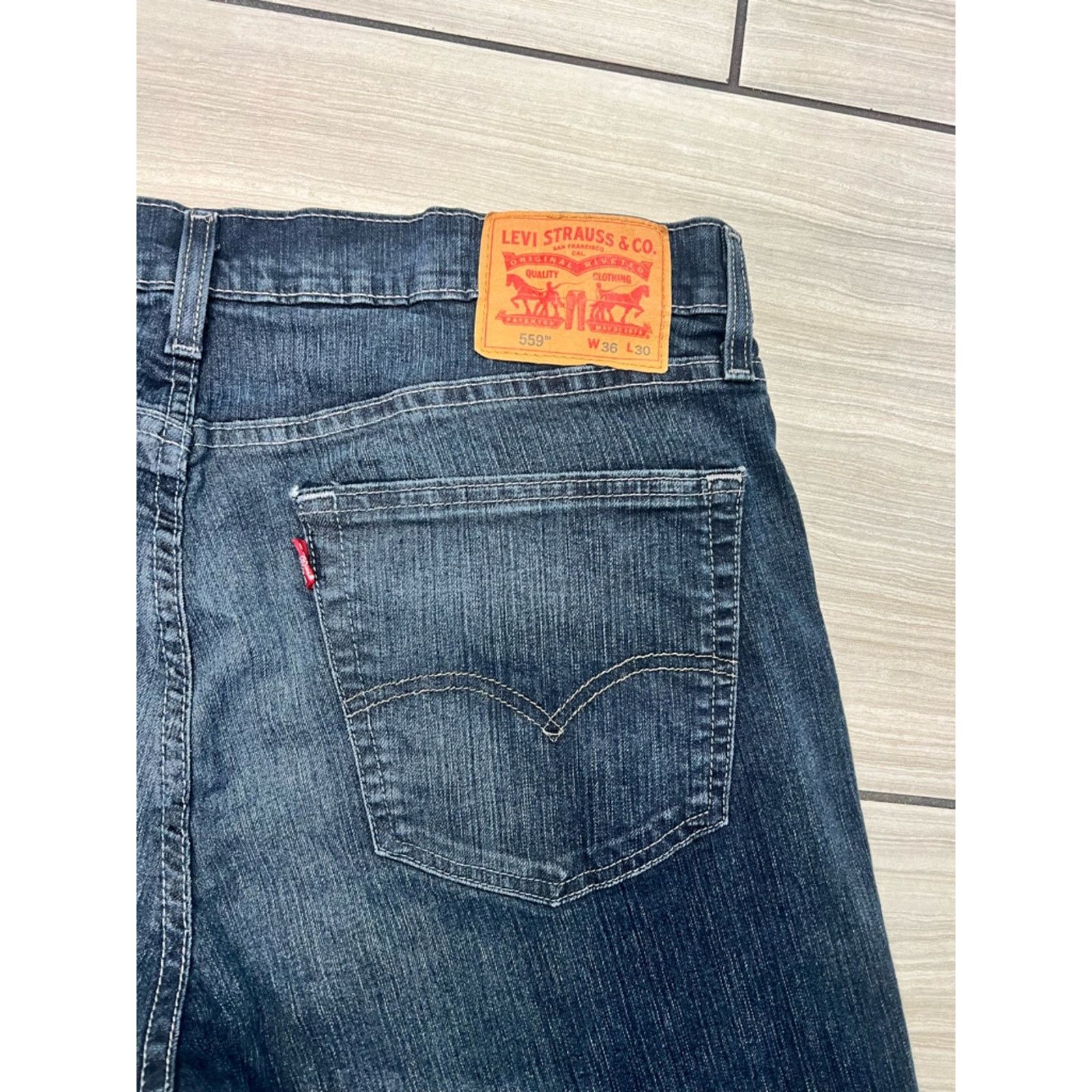 Levi's Levi’s 559 Dark Wash Relaxed Straight Jeans Size US 36 / EU 52 - 3 Thumbnail