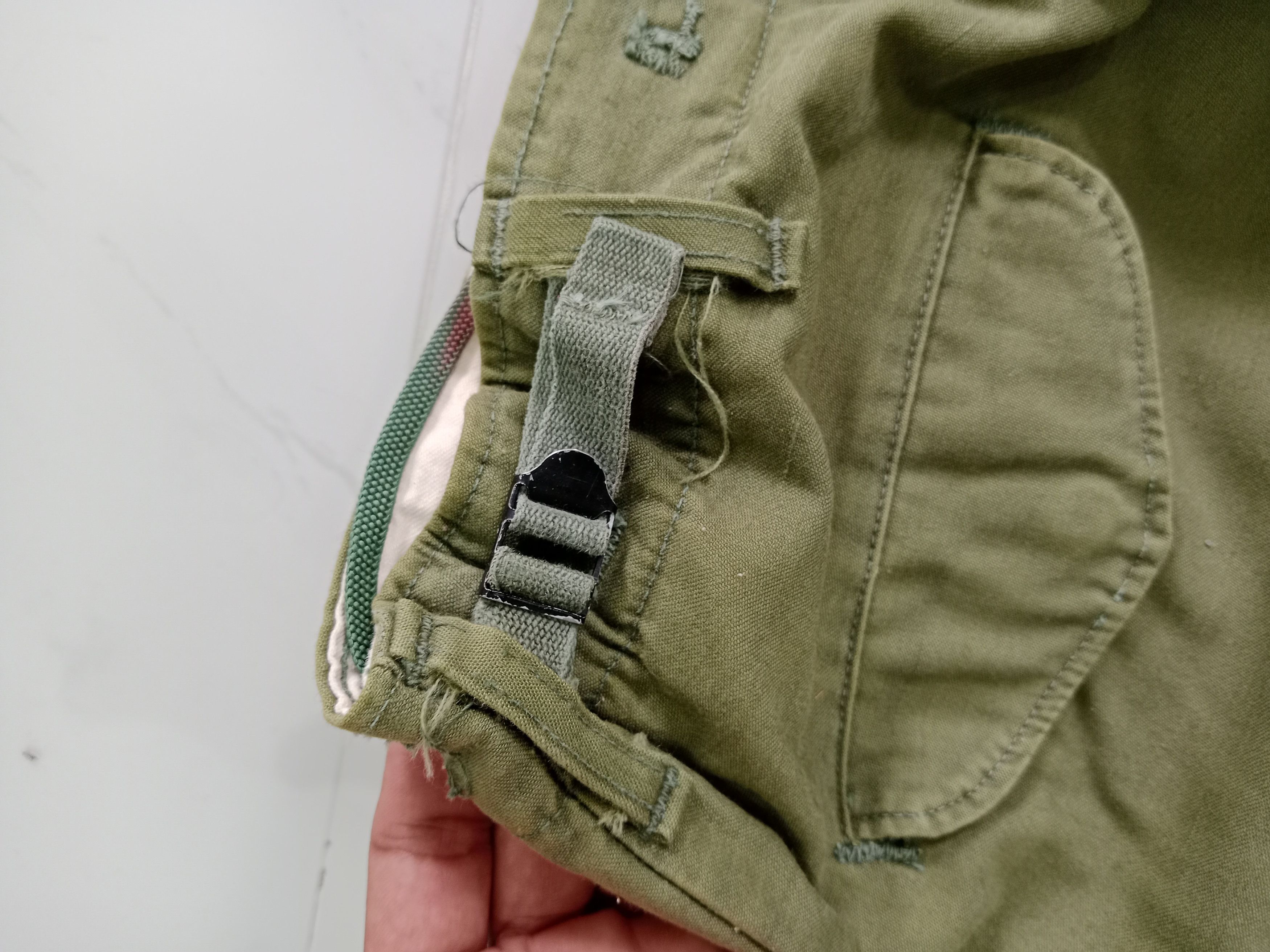 Other Vintage Military Cargo Pants Olive Green Rare Size US 35 - 11 Thumbnail
