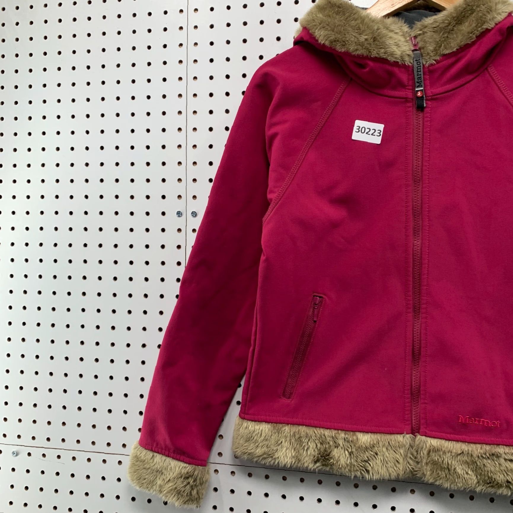 Marmot VINTAGE Marmot Furlong Hooded Jacket Womens M Pink Faux Fur Full Zip 19.5x23 Size M / US 6-8 / IT 42-44 - 3 Thumbnail