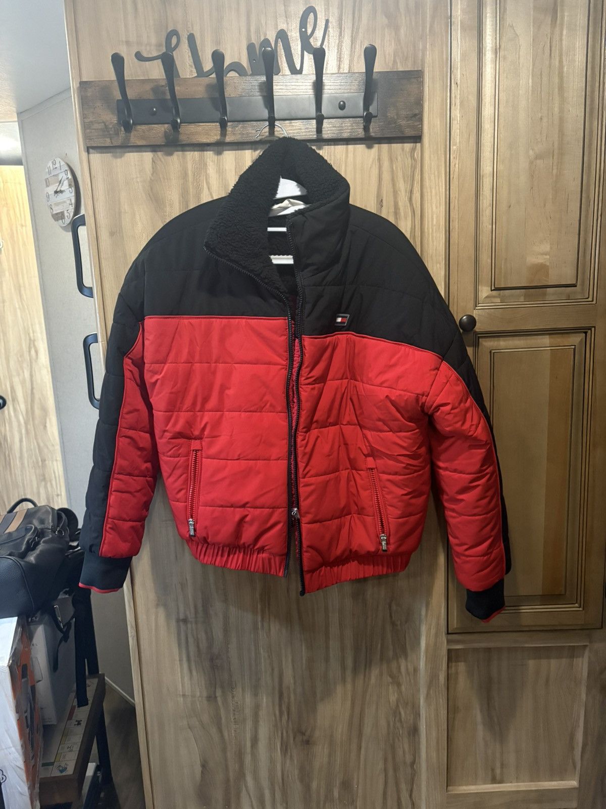 Tommy Hilfiger Tommy Hilfiger Puffer Jacket Size US S / EU 44-46 / 1 - 1 Thumbnail
