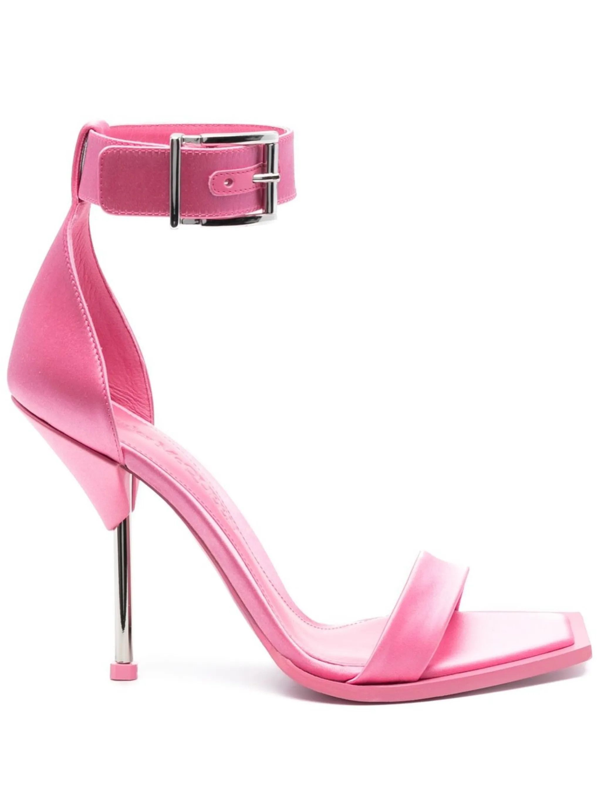 o1y0225 Sandals in Pink