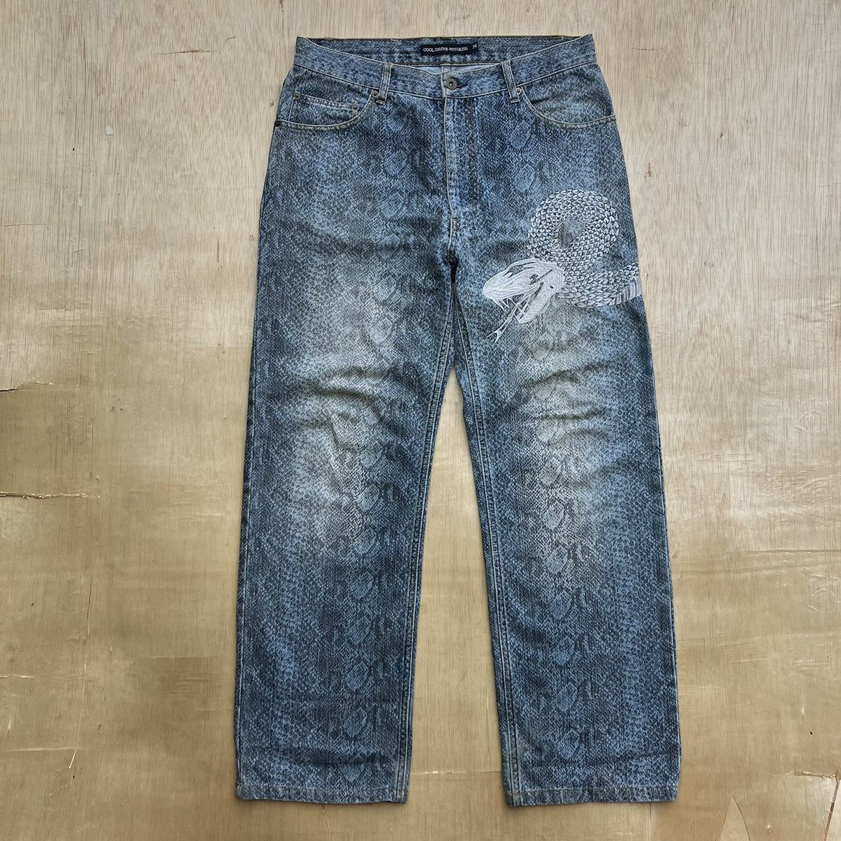 Japanese Brand COOL DRIVE STRIKER CAMO SNAKE EMBROIDERED DENIM Size US 34 / EU 50 - 9 Thumbnail