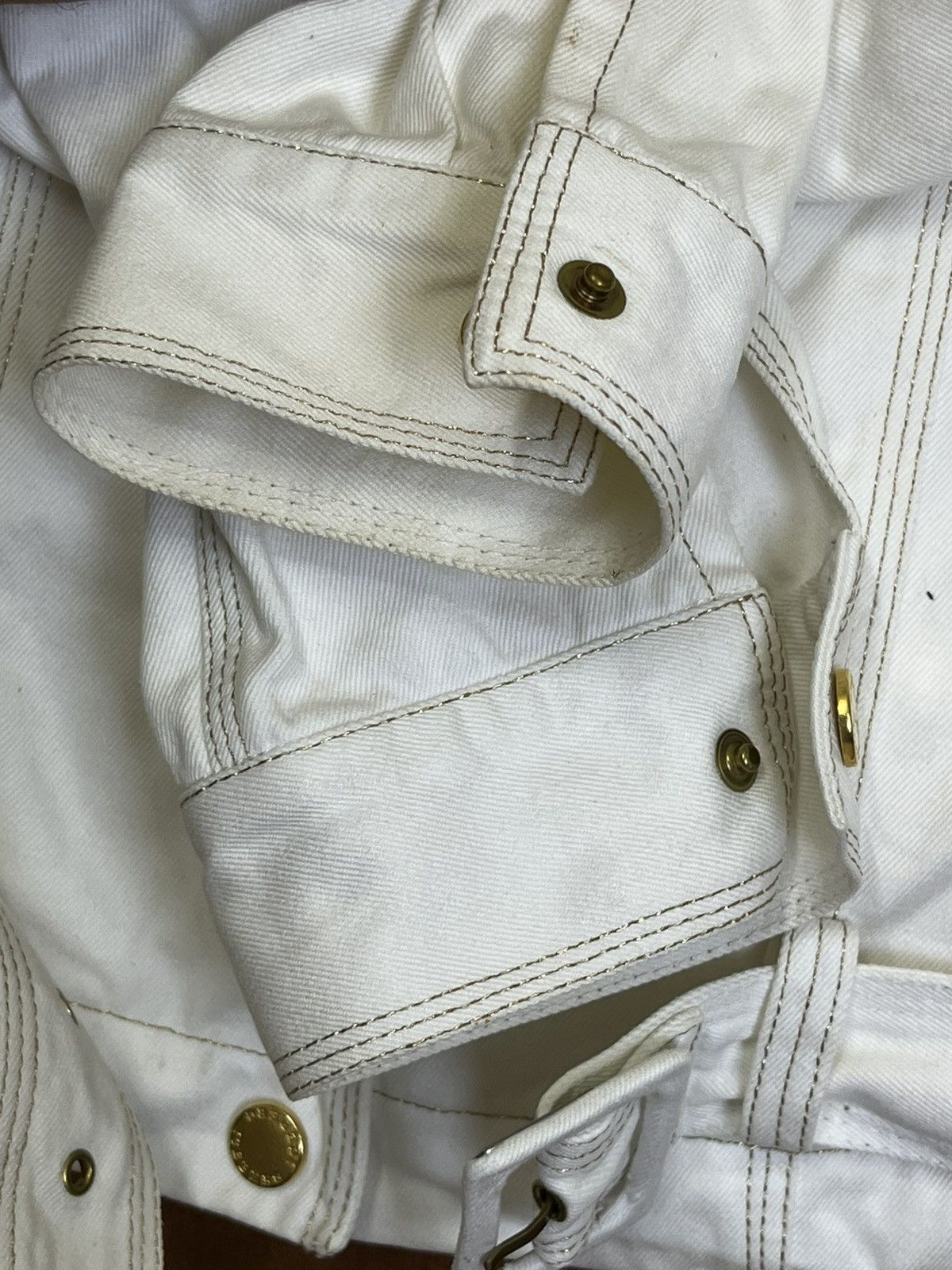 Iceberg VINTAGE 1992 ICEBERG STUDDED LOGO/BELT TRUCKER DENIM JACKET Size US L / EU 52-54 / 3 - 8 Thumbnail