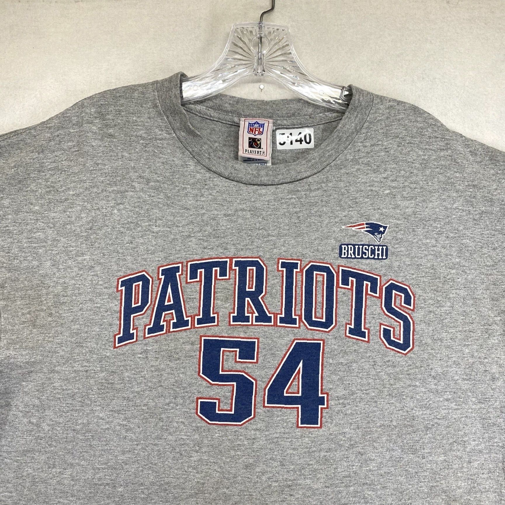 NFL VINTAGE New England Patriots T-Shirt Unisex Adult L Gray Graphic Print 90s Y2K NFL Teddy Bruschi Patriots Mens Womens Size US L / EU 52-54 / 3 - 7 Thumbnail