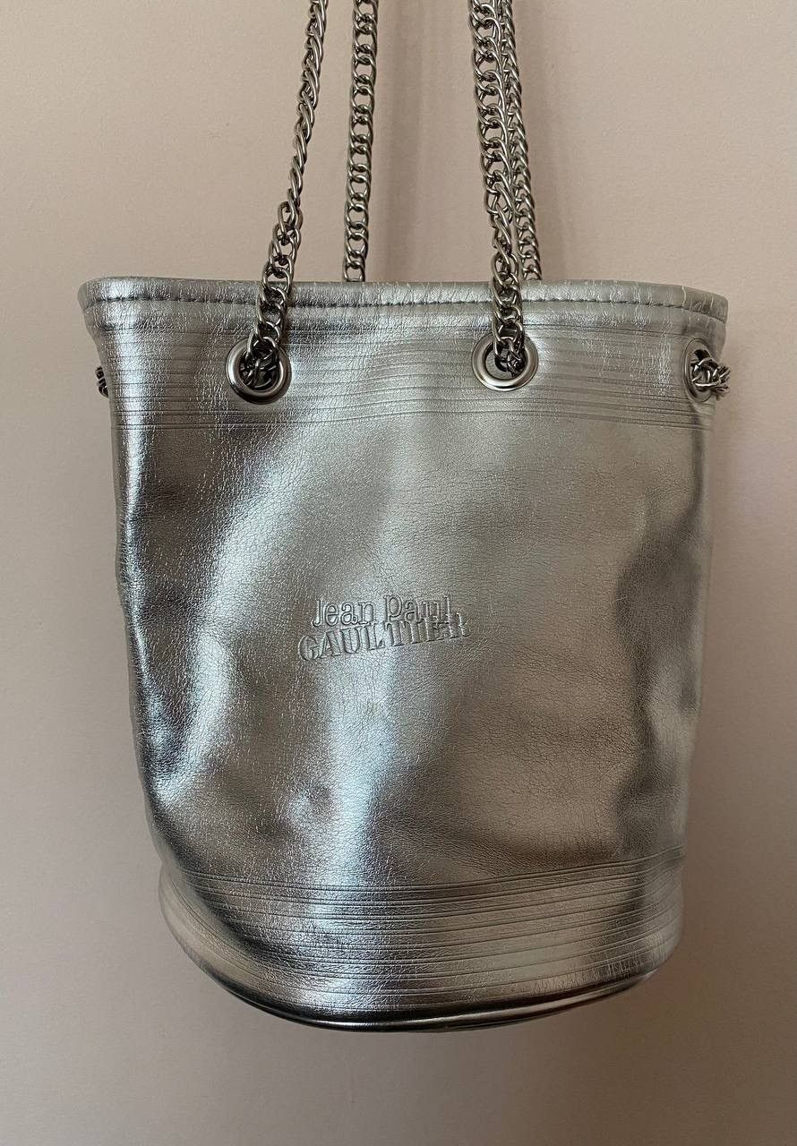 Jean Paul Gaultier Jean Paul Gaultier silver bucket bag leather silver red Size ONE SIZE - 1 Thumbnail
