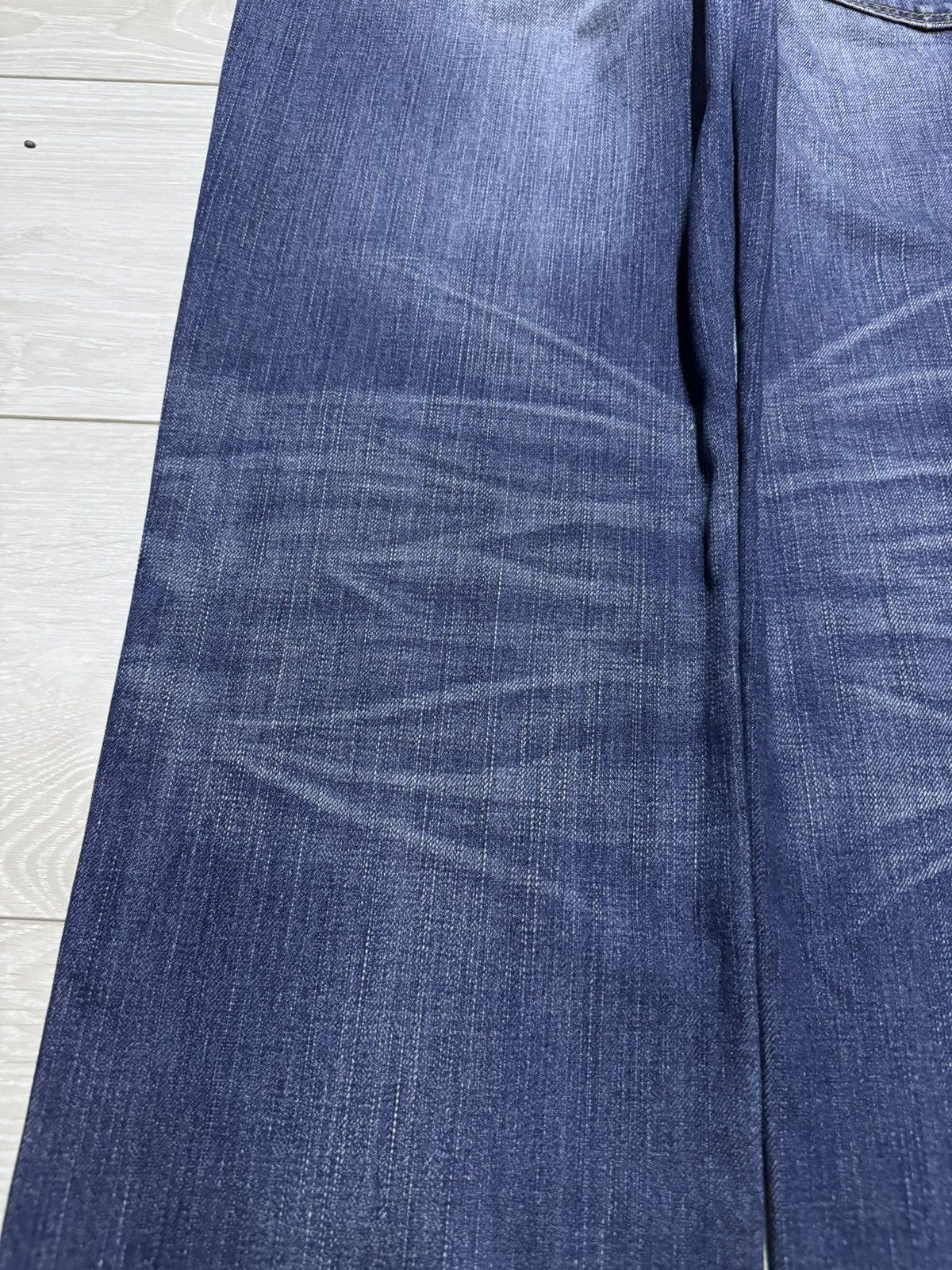 Levi's Vintage Levis 702 90s Faded Wash Distressed Straight Jeans Size US 32 / EU 48 - 9 Thumbnail