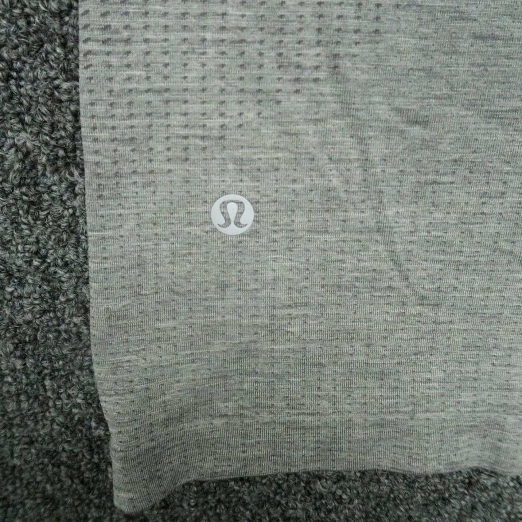 Lululemon Lululemon Polo Shirt Mens XL Gray Breathable Moisture Wicking Stretch Short Sleeve Polo Shirt Golf Tennis Activewear Casual Travel Mens XL Gray Size US XL / EU 56 / 4 - 4 Thumbnail