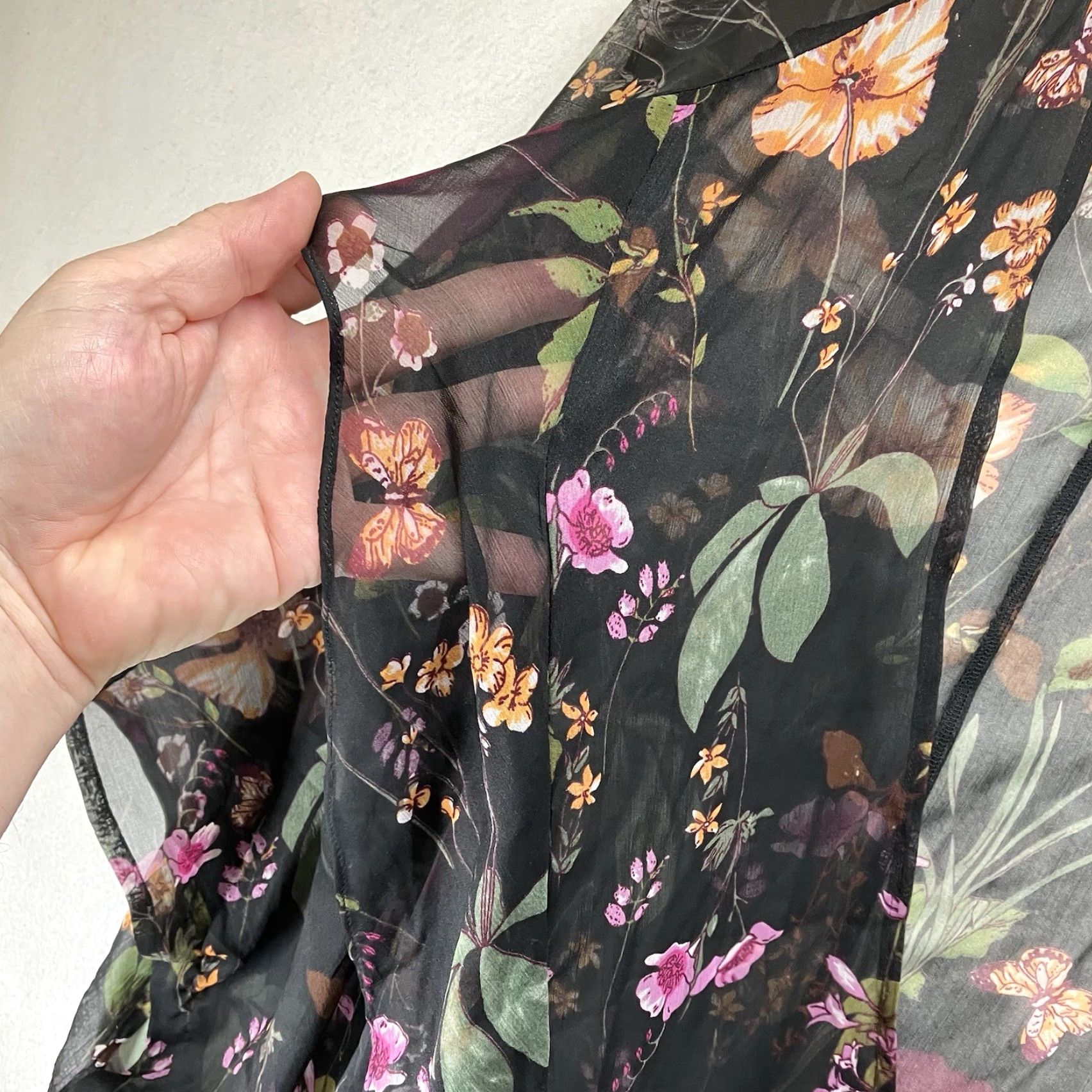 Steve Madden Steve Madden Kimono Women's OS Black Whimsigothic Floral Sheer Short Sleeves Open Front Flowy Bohemian Gothic Witchy Size 42" / US 20 - 7 Thumbnail