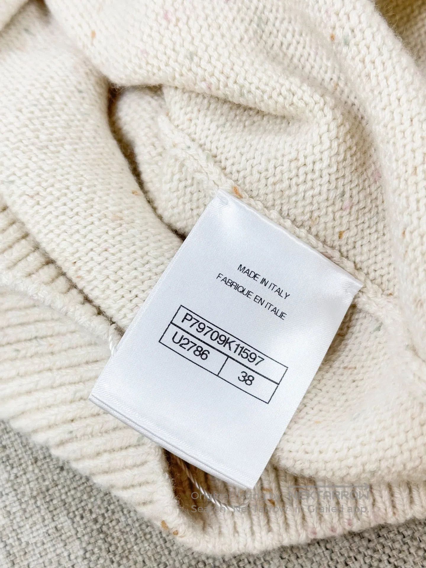 Chanel Chanel Oatmeal Bow Lapel Knit Vest. Size S / US 4 / IT 40 - 9 Thumbnail
