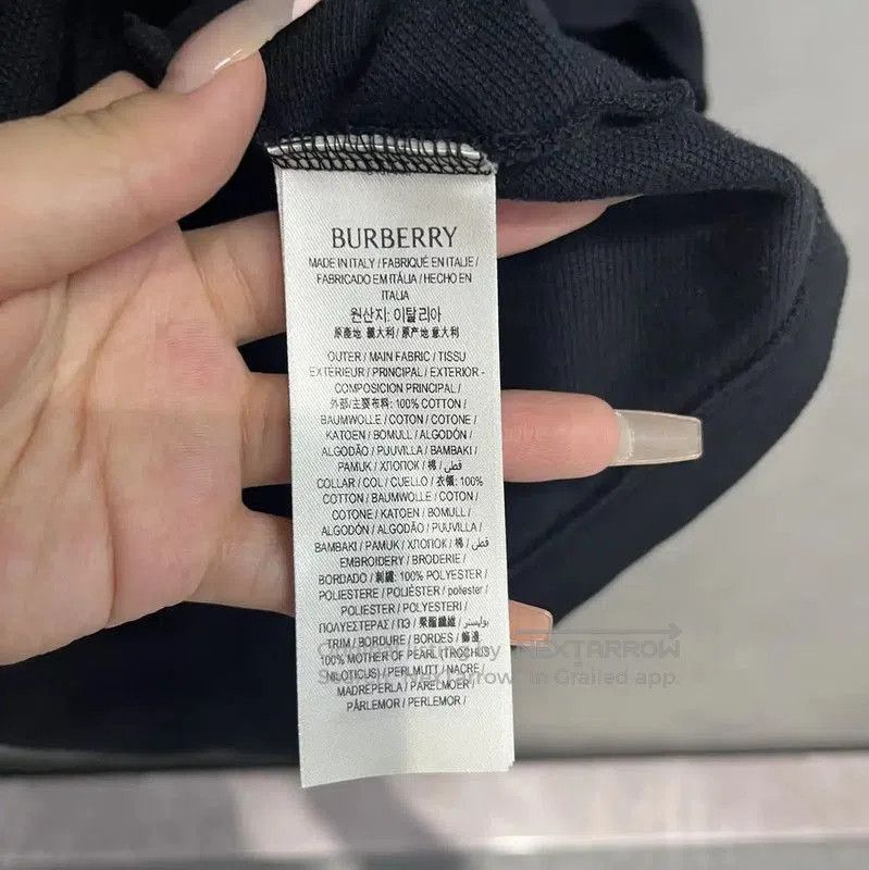 Burberry Burberry Women's Black Cotton T-Shirt Size S. Size S / US 4 / IT 40 - 4 Thumbnail