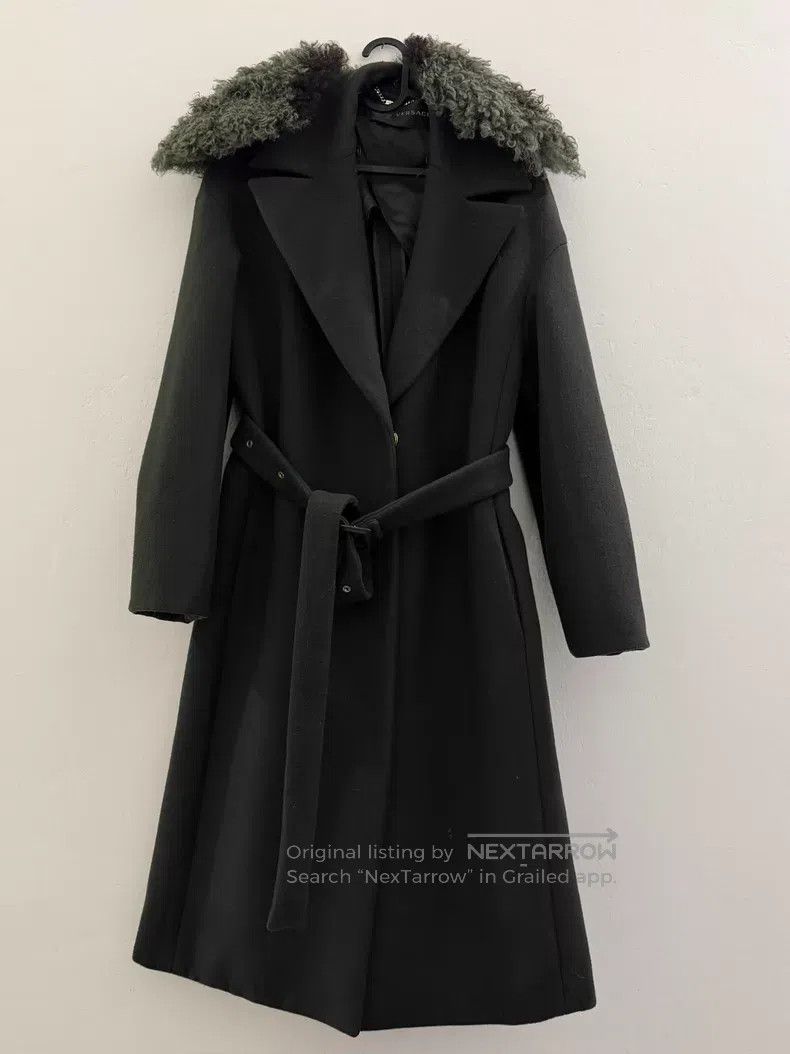 Versace Versace Black wool coat Size M / US 6-8 / IT 42-44 - 1 Thumbnail